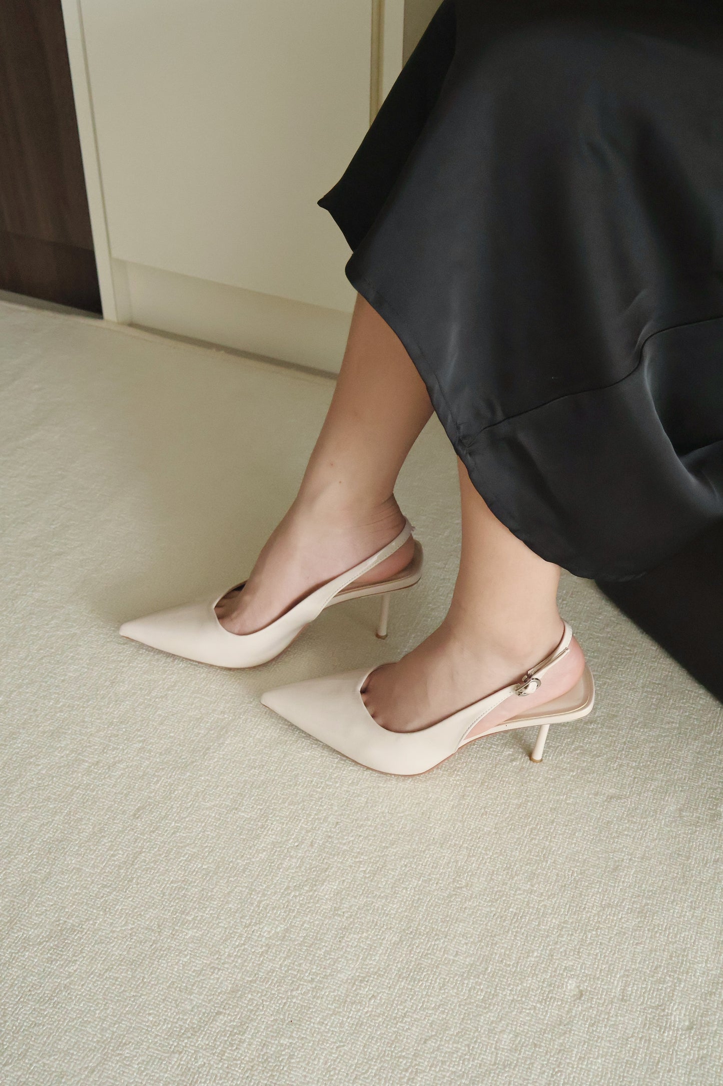 Aurelia Pointed Slingback Heels (Beige)