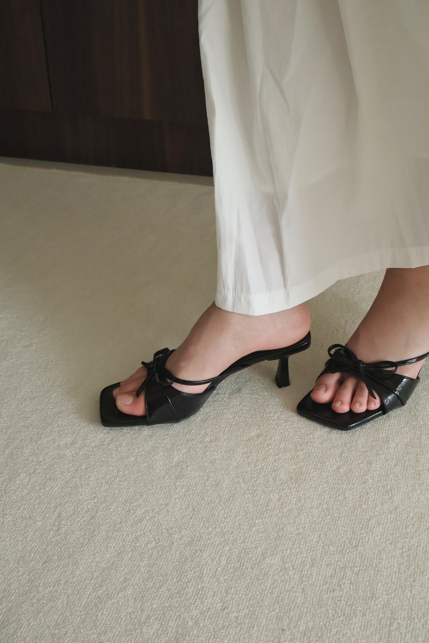 Yunice Bow Strappy Heels (Black)