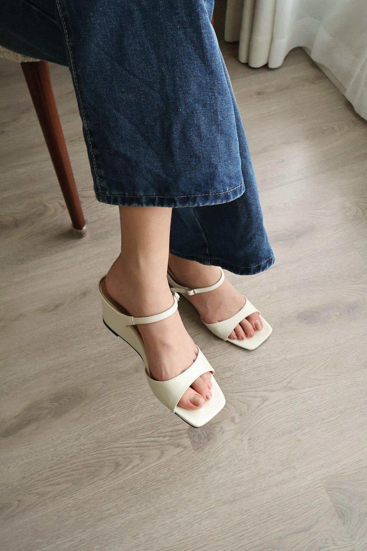 Asther Slip On Wedges (Cream White)