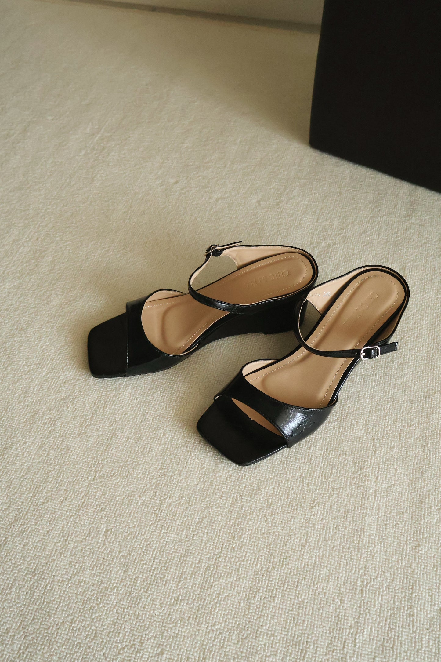 Asther Slip On Wedges (Black)