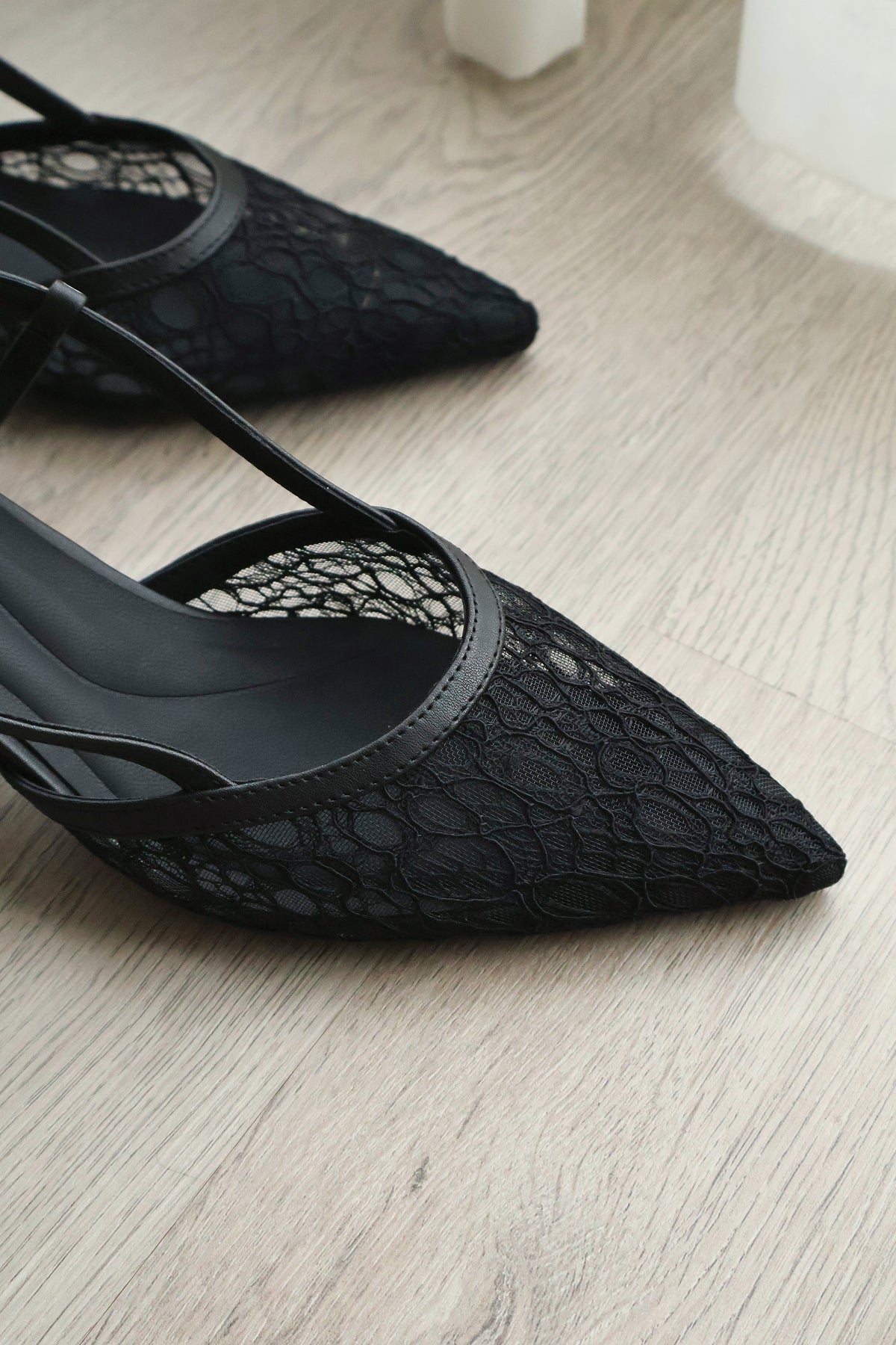 Maia Lace Slingback Heels (Black)
