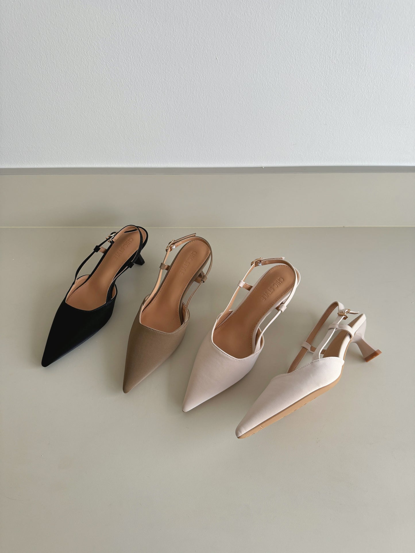 Nerissa Pointed Slingback Heels (Black)