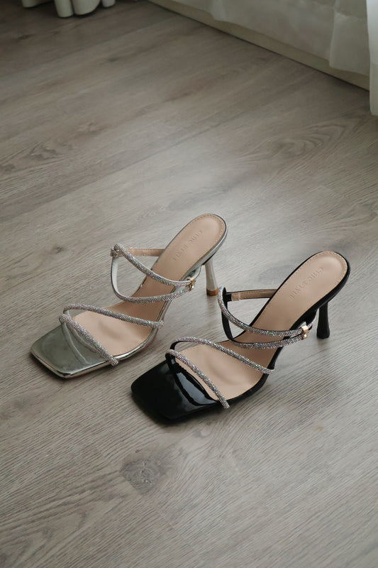 Klarra Rhinestone Strappy High Heels (Silver)