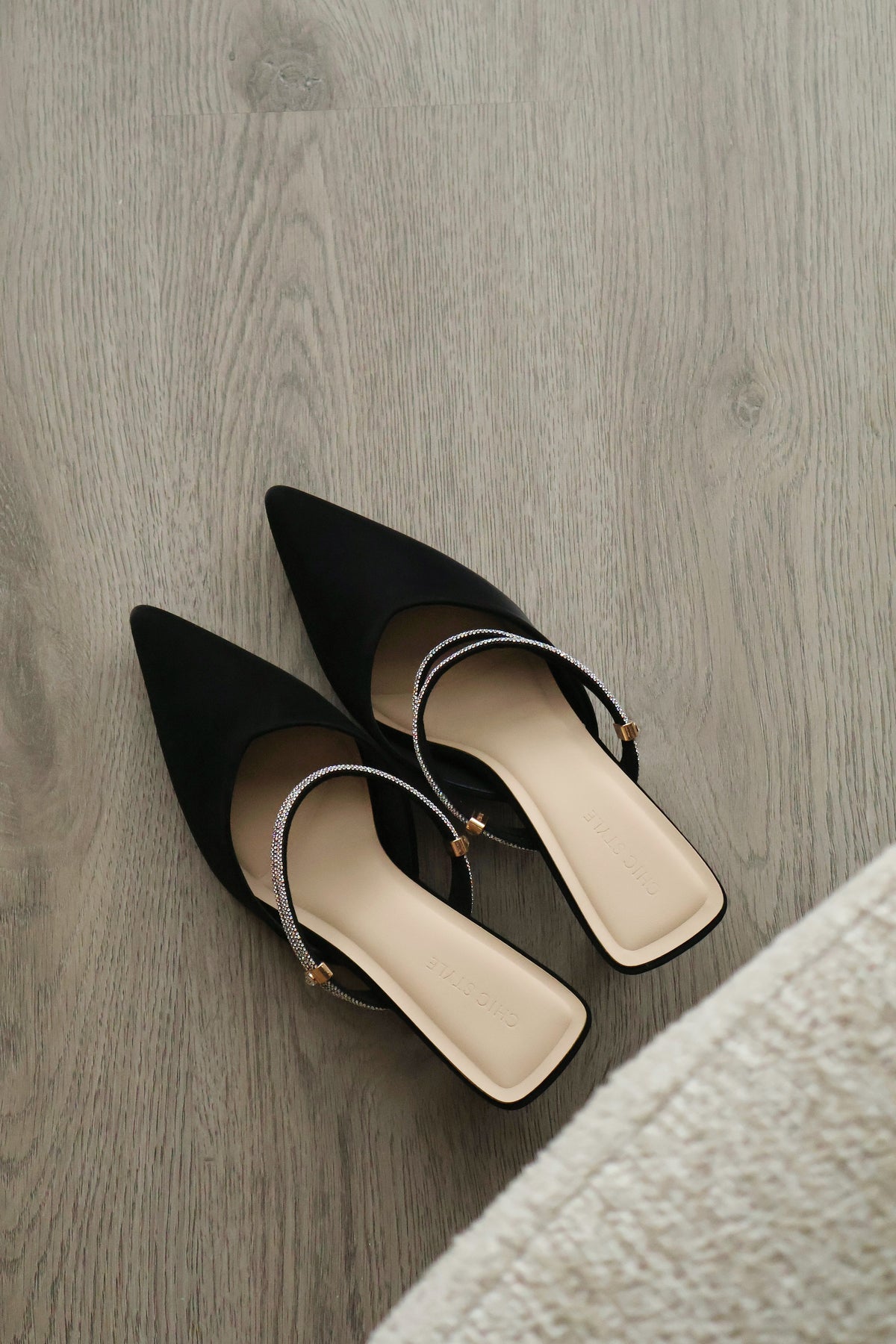 Clarisse Rhinestone Pointed Heels (Black)