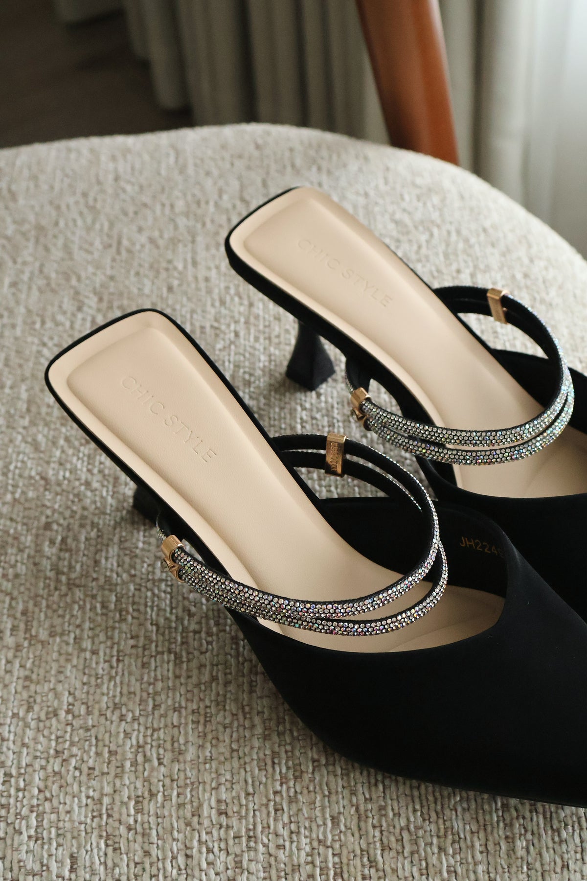 Clarisse Rhinestone Pointed Heels (Black)