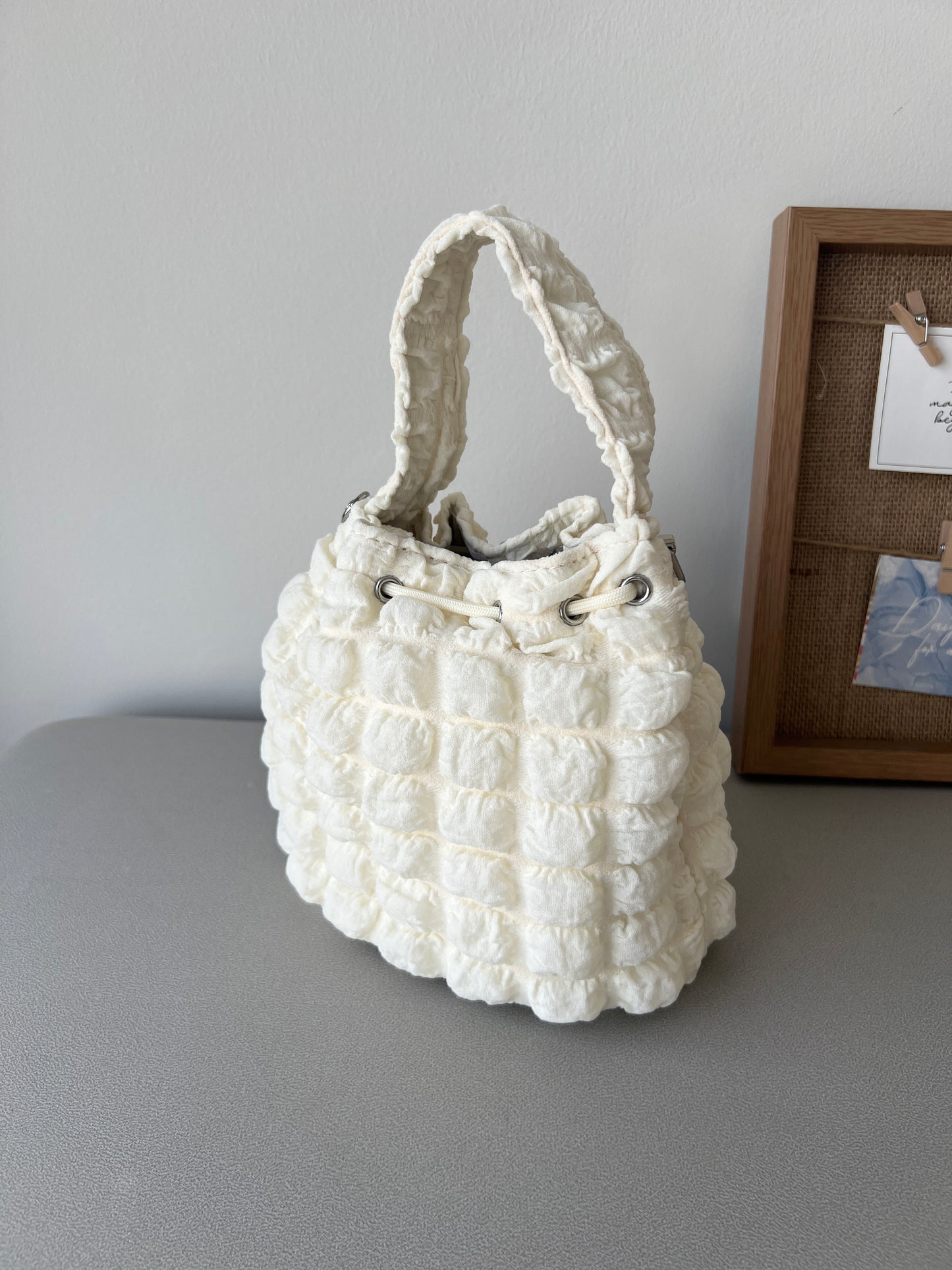 Maelynn Pillow Quilted Bucket Bag (CreamWhite)