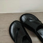 Jolie Loop Toe Sandals (Black)