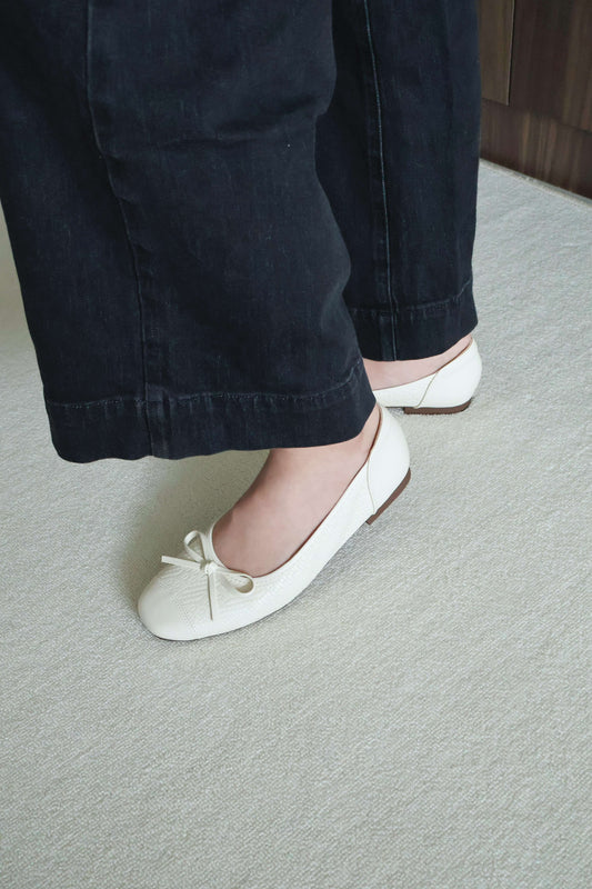 Zeva Soft Ballet Flats (Cream White)