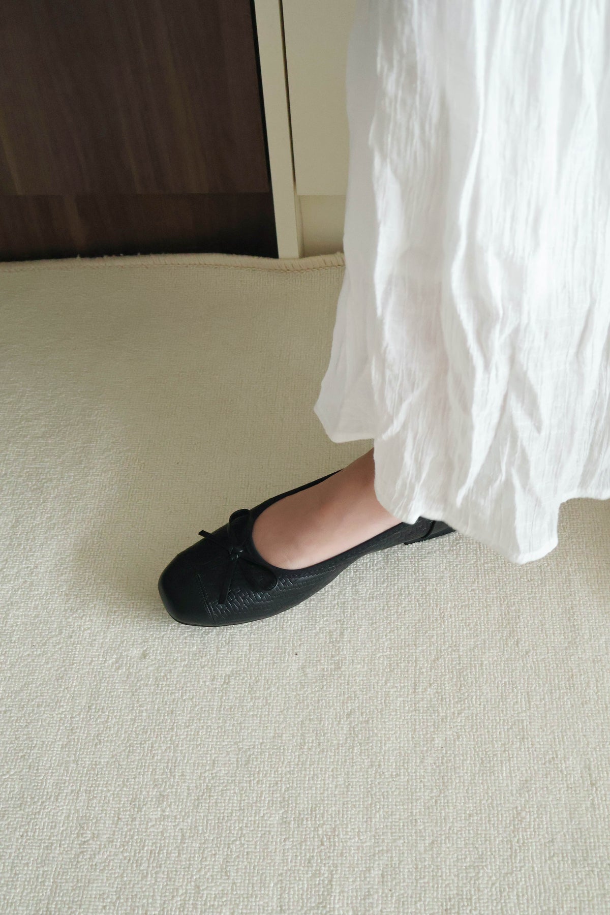 Zeva Soft Ballet Flats (Black)