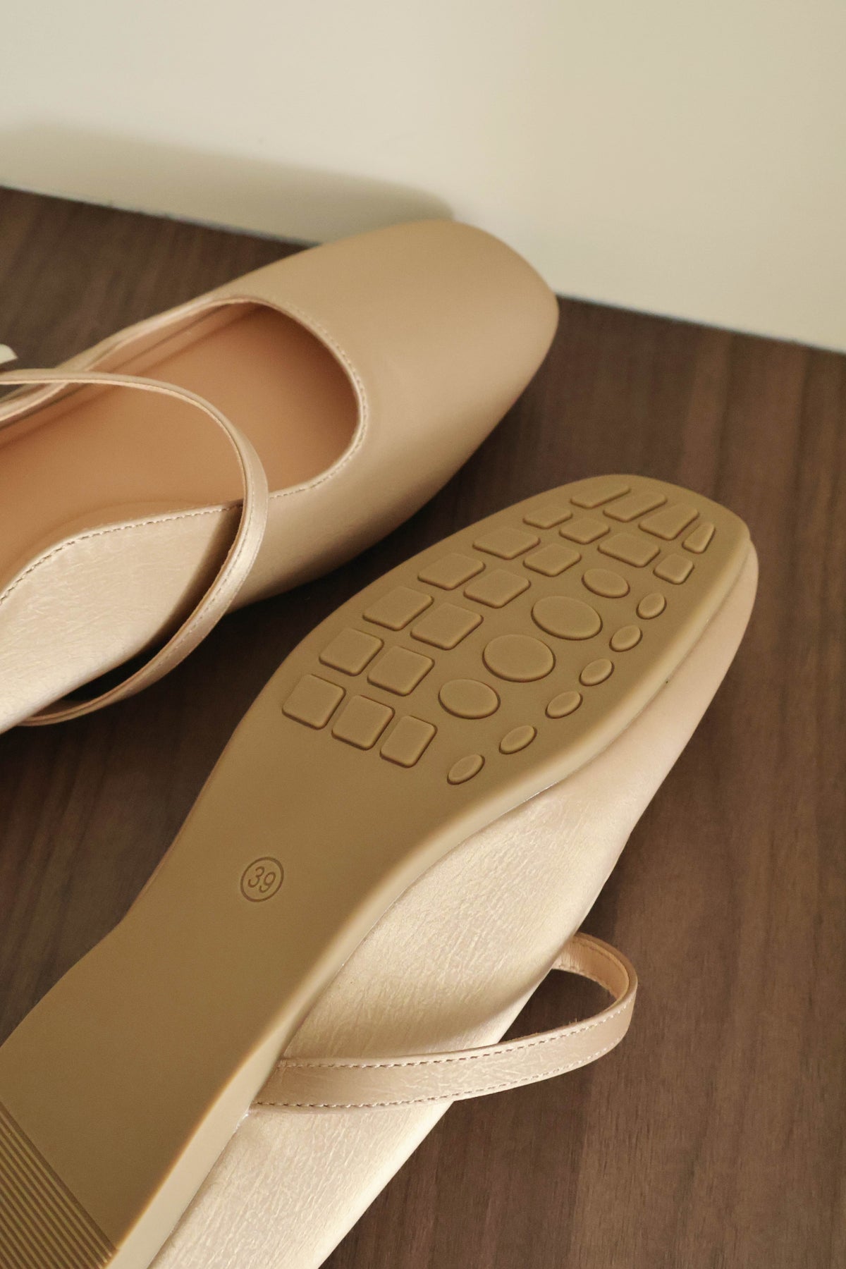 Jayne Slip On Mule (Khaki)