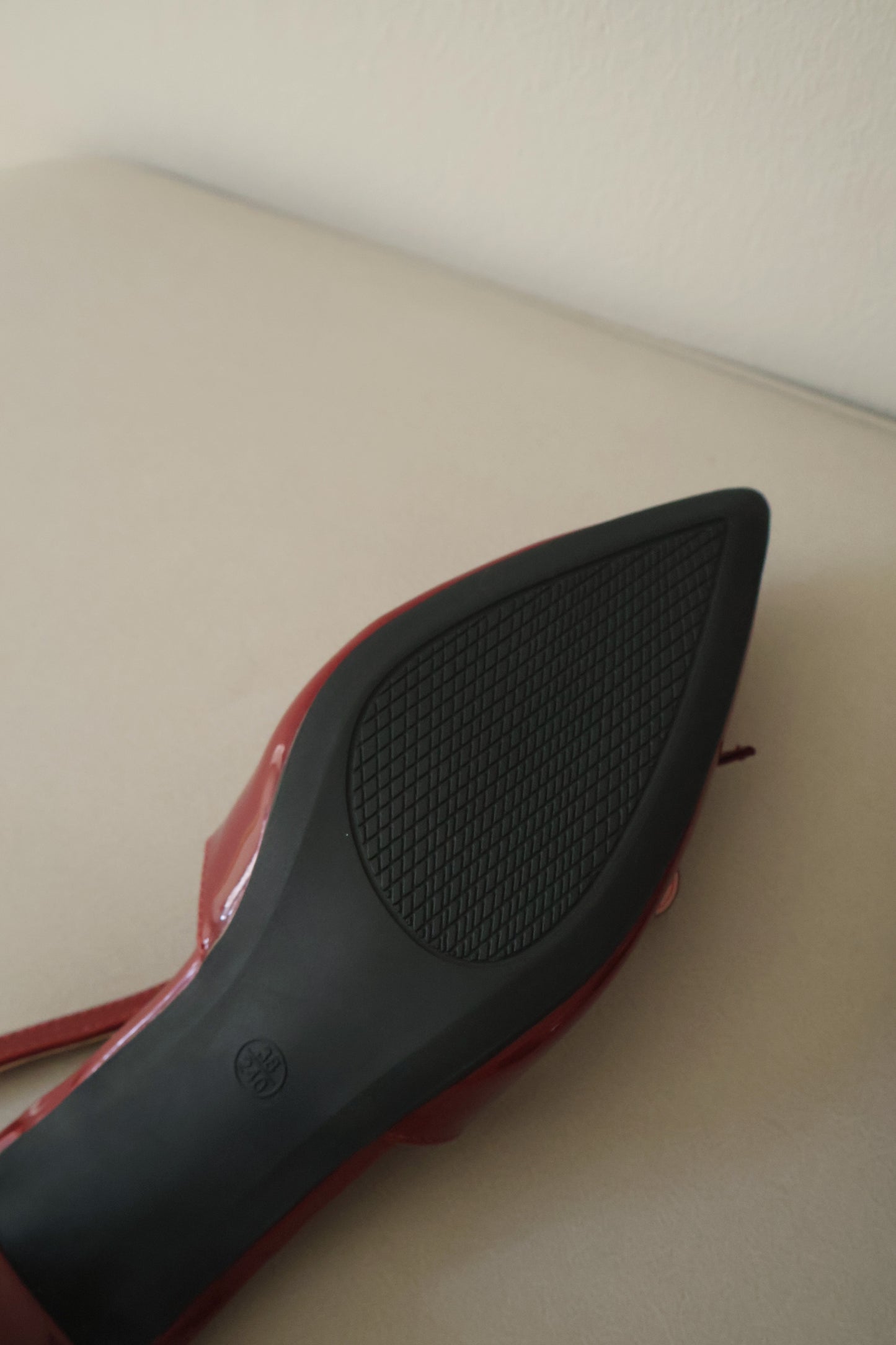 Veyna Slingback Heels Pump (Maroon)