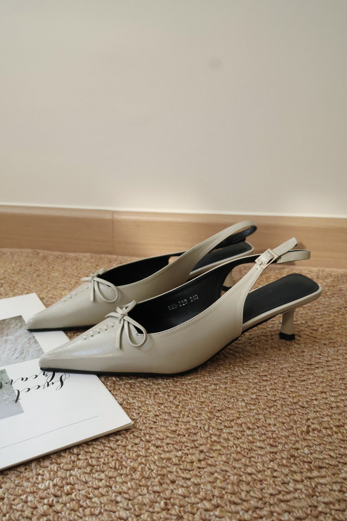 Elyn Stitchy Bow Heels (Grey)