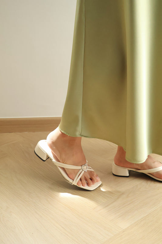 Mika Heartshape Rhinestone Heels (Cream White)