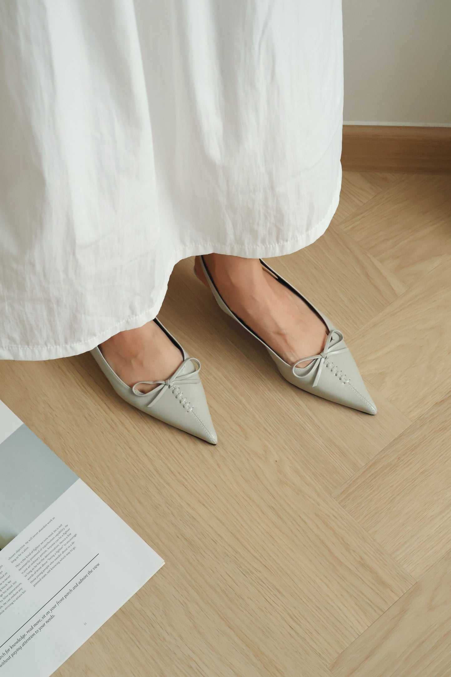 Elyn Stitchy Bow Heels (Grey)