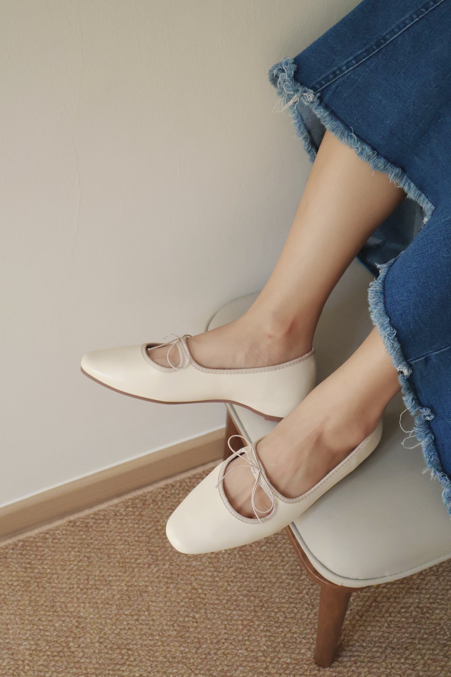 Bernice Mary Janes Flats (Cream White / 40 41)