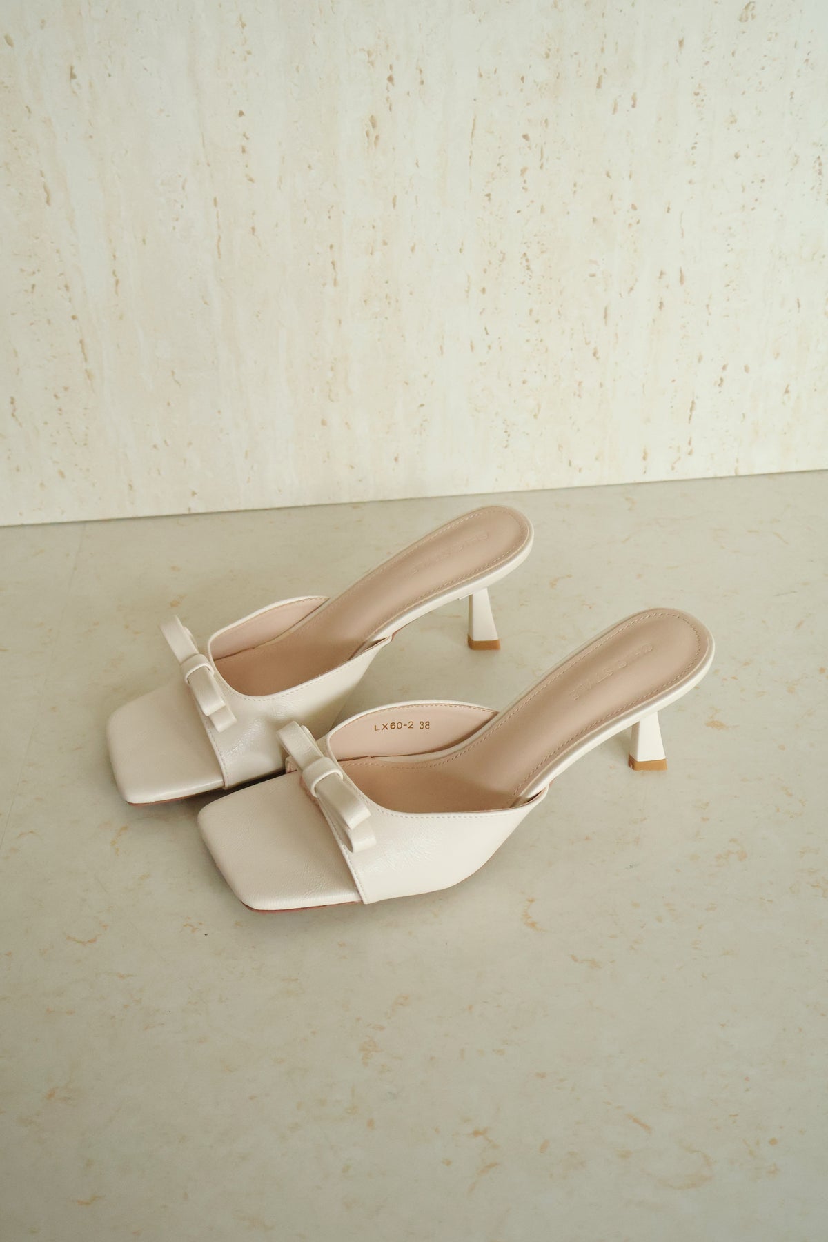 [Minor Defect] Size 38 Masha Heels
