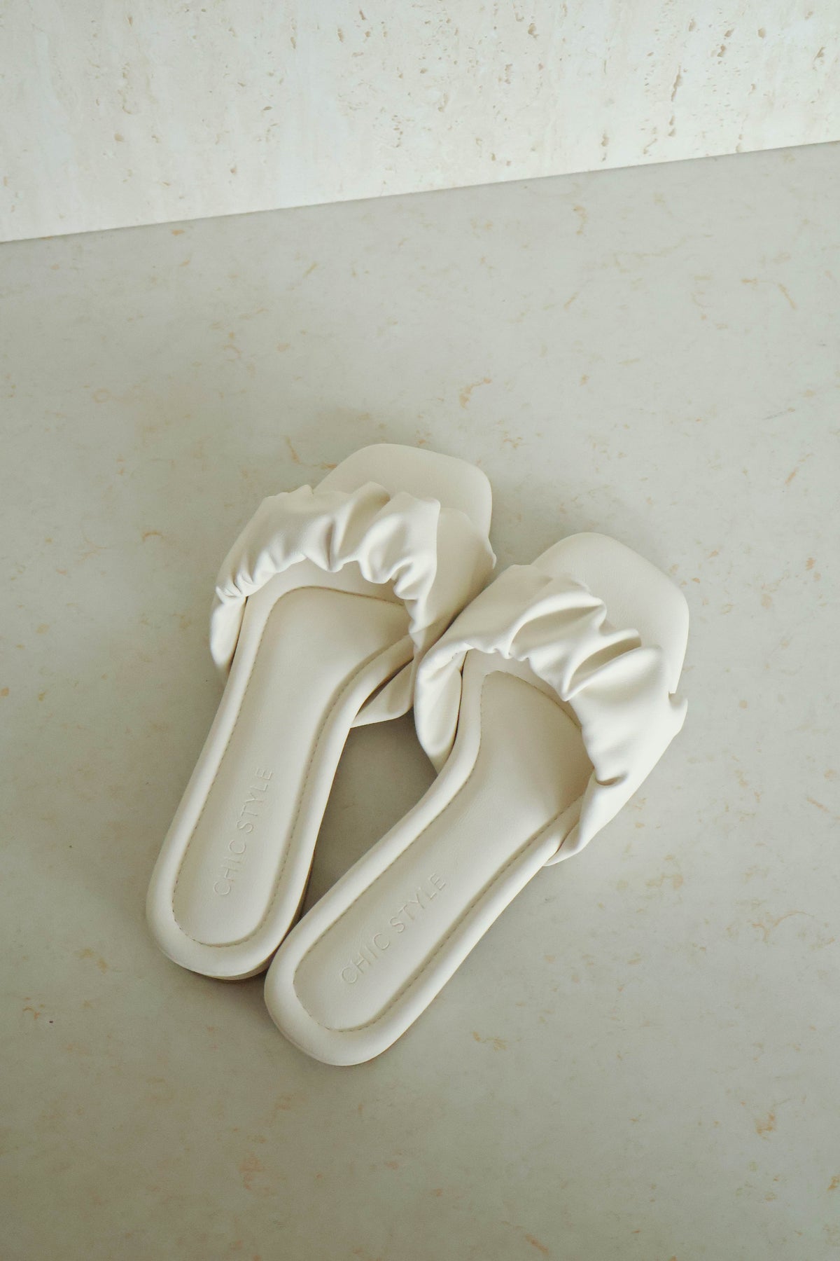 [Minor Defect] Size 35 Faye Low Heels