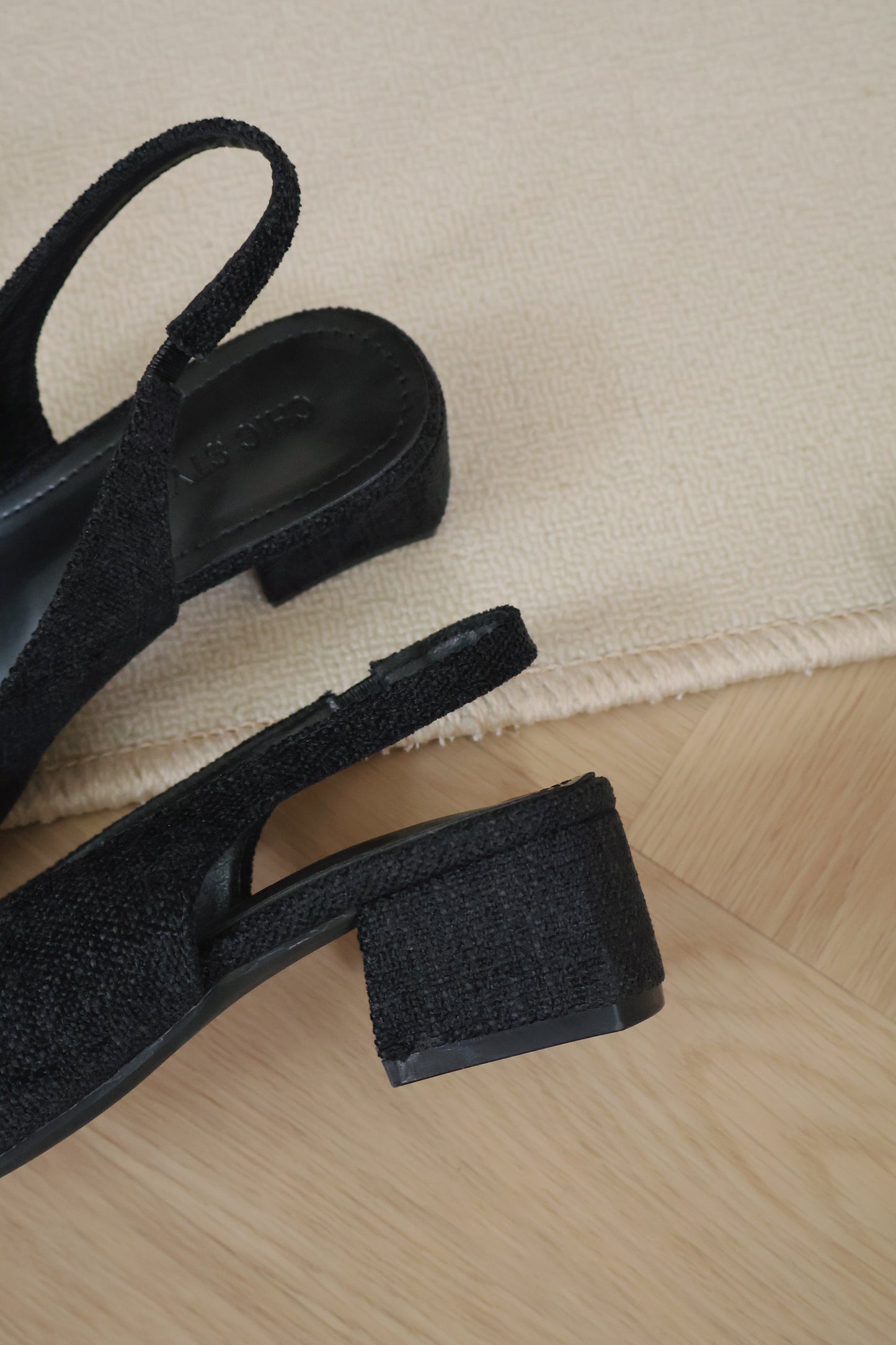 Elleria Bow Tweed Heels (Black)