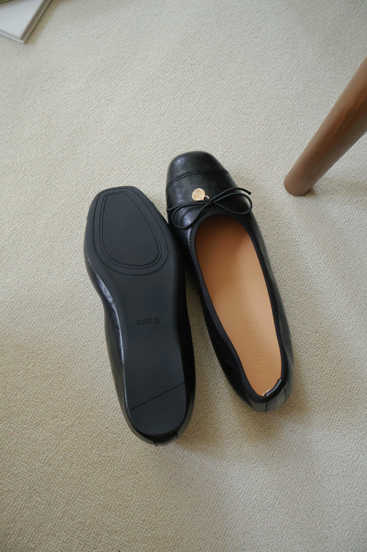 Jaycee Soft Ballet Flats (Black)