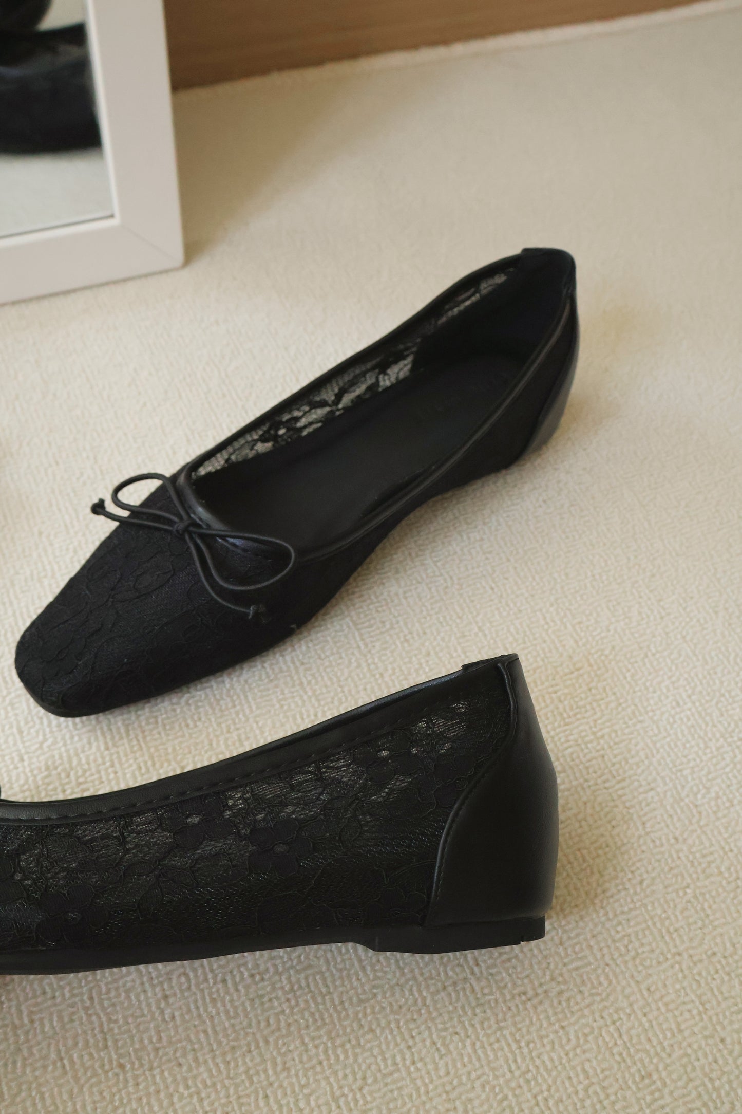 Kendra Lace Fairy Flats (Black / 37 41)