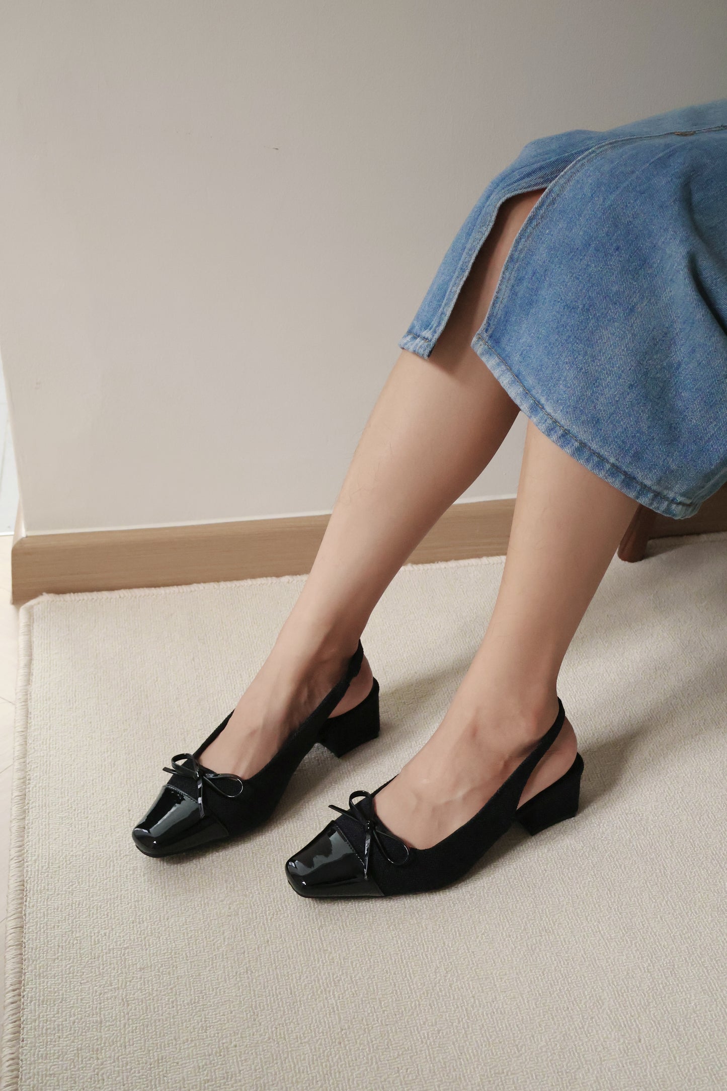 Elleria Bow Tweed Heels (Black)