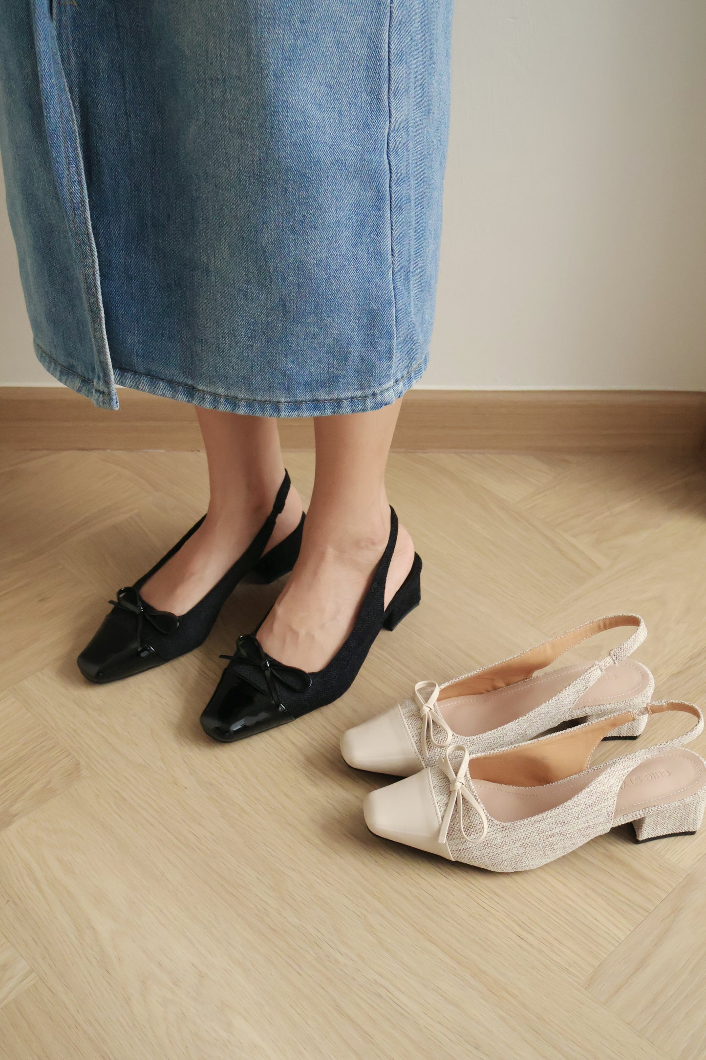 Elleria Bow Tweed Heels (Black)