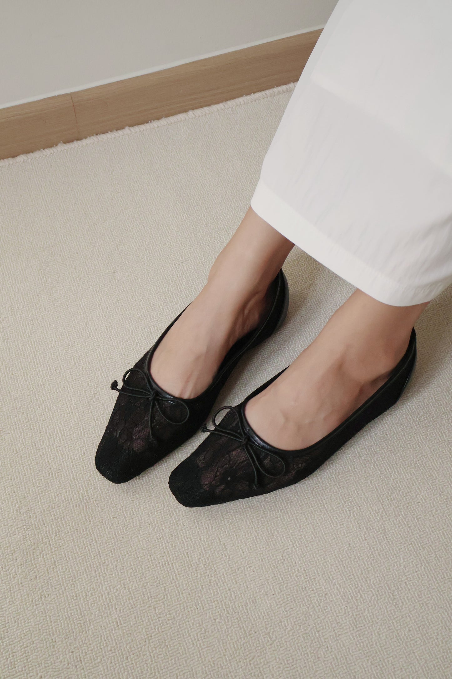 Kendra Lace Fairy Flats (Black / 37 41)