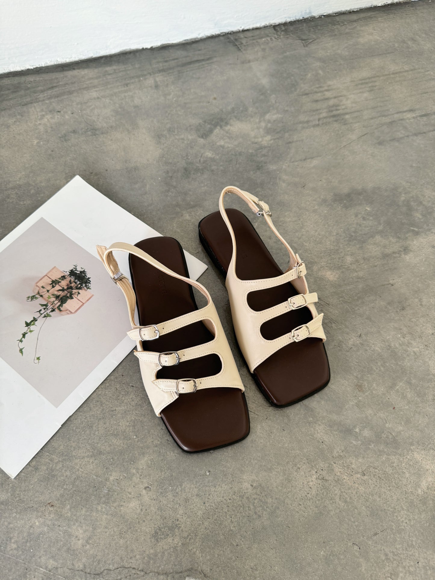 Reyna Strappy Slingback Sandals (Cream)