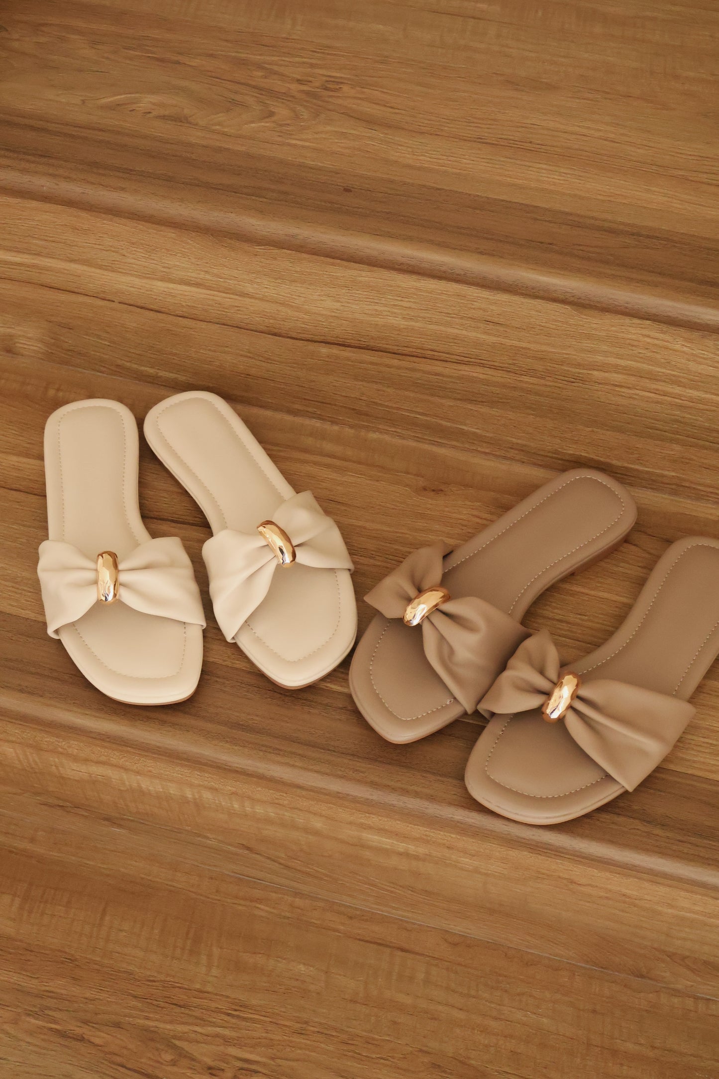 Vera Ribbon Slide Sandals (Cream White)
