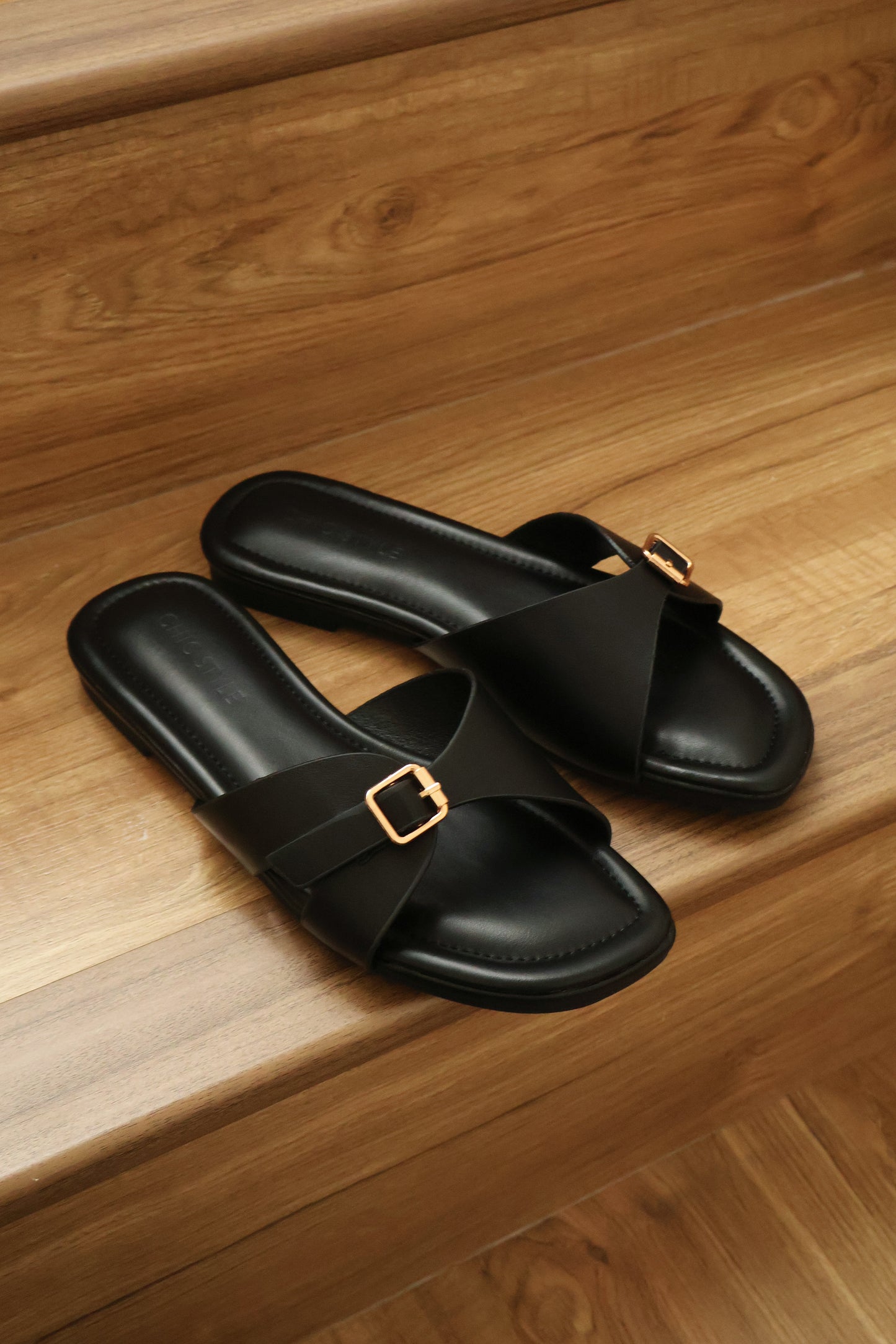 Zaelyn Buckle Wrap Slide Sandals (Black / 35 36 37 38 40)