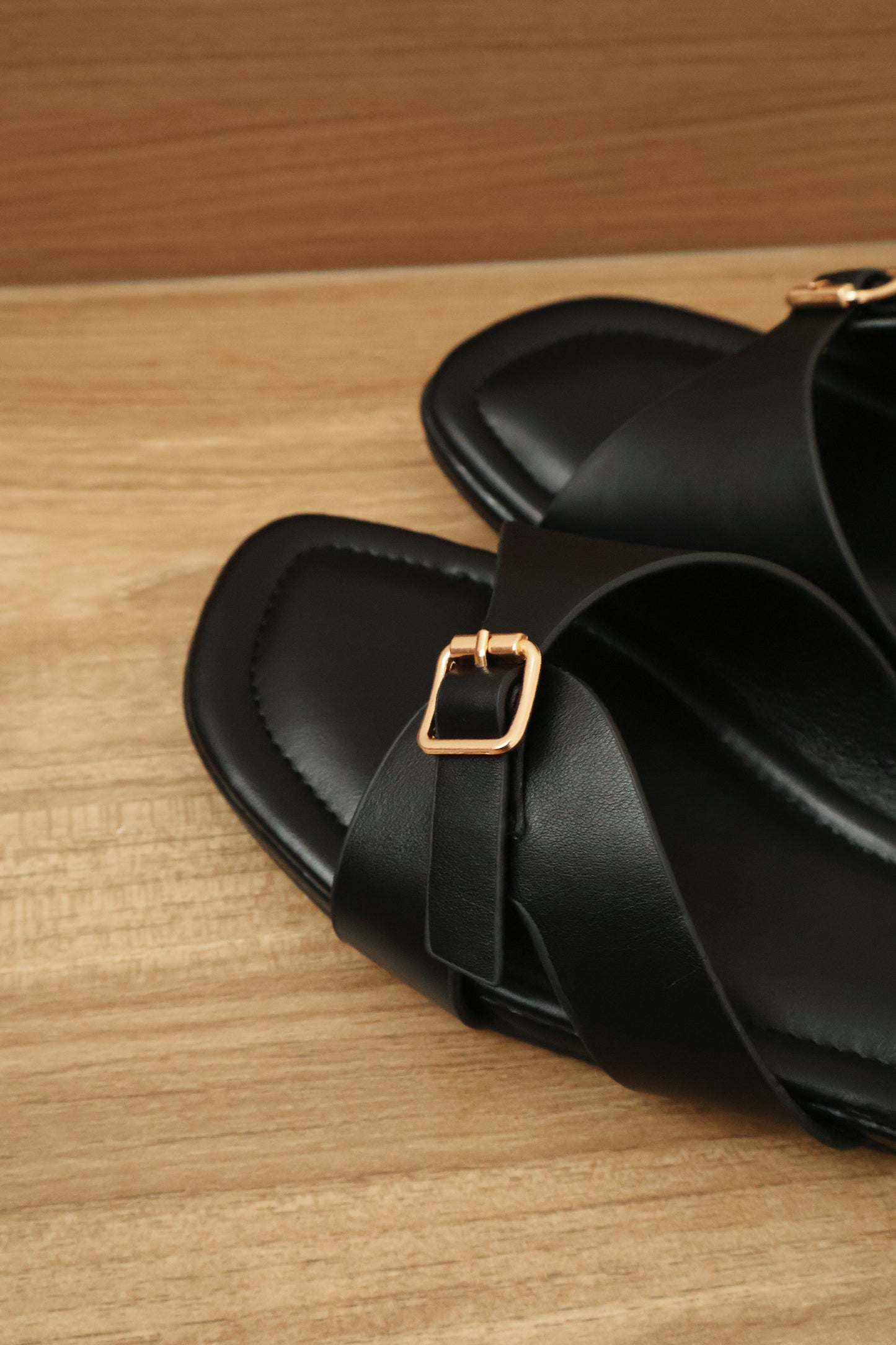 Zaelyn Buckle Wrap Slide Sandals (Black / 35 36 37 38 40)