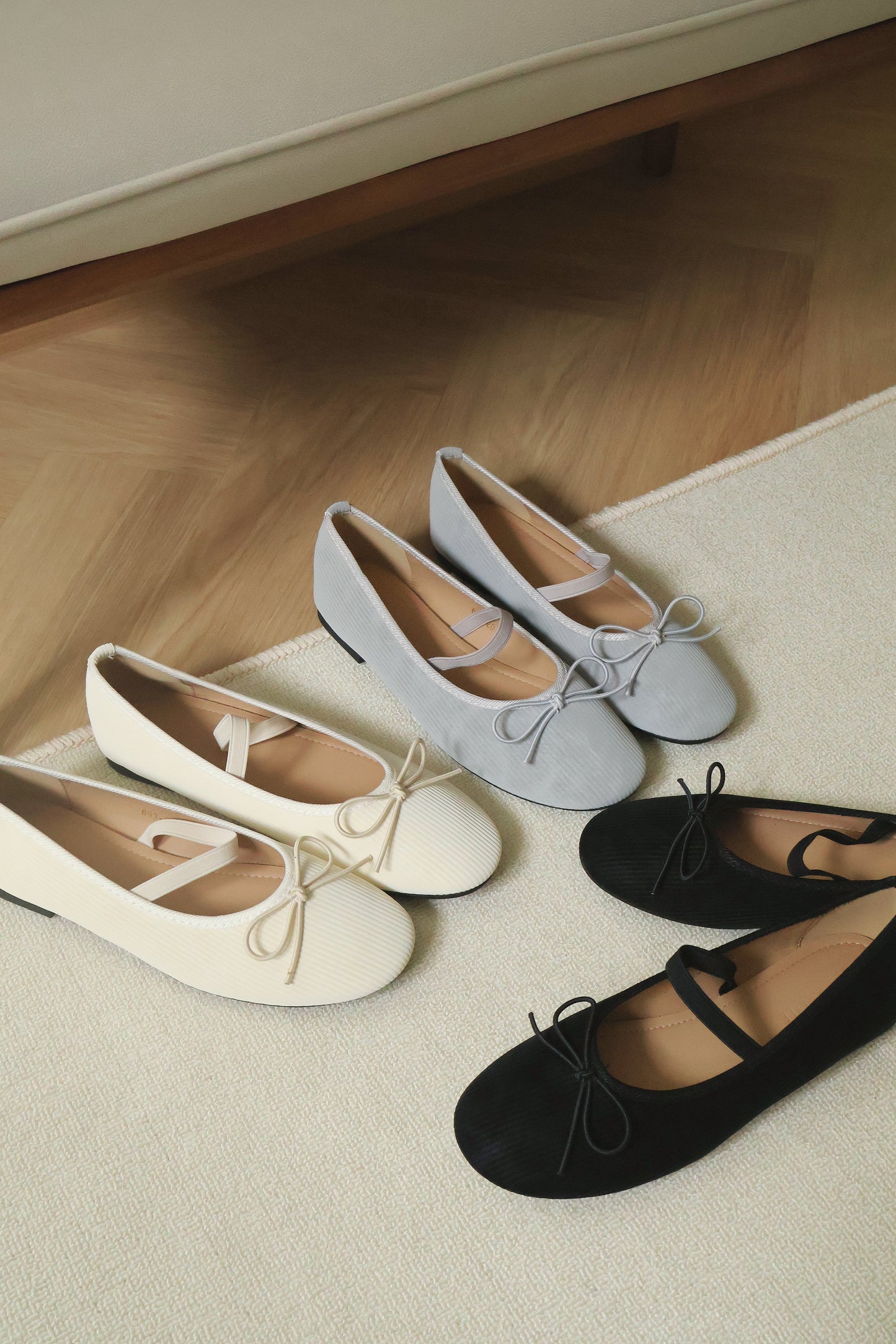 Merey Bow Mary Jane Flats (Grey)