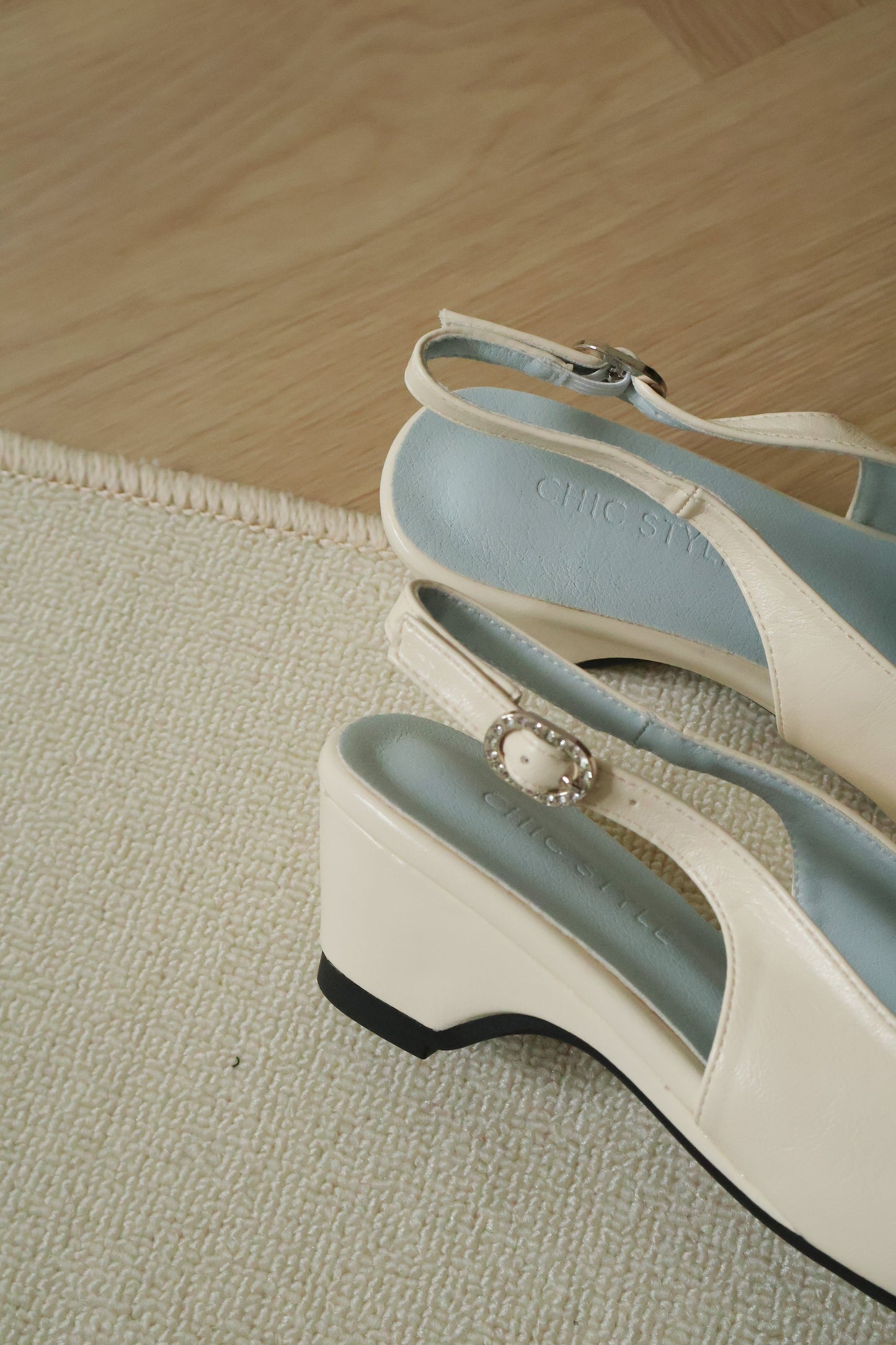 Laurel Bow Slingback Wedge Heels (Cream White / 36 37 38 39)