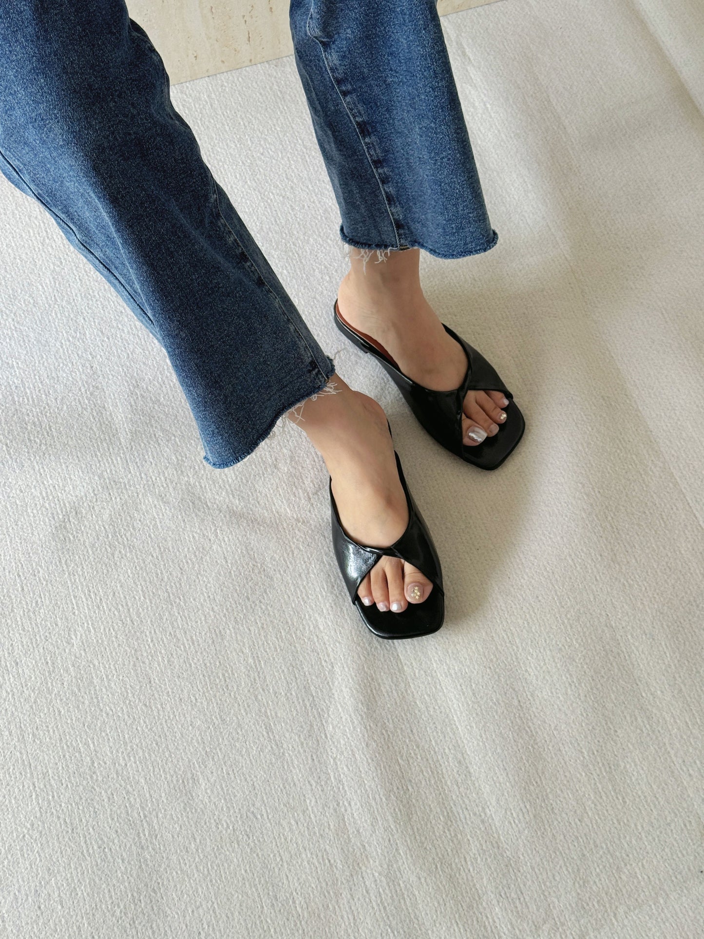 Lorraine Twist Slip On Flats (Black)