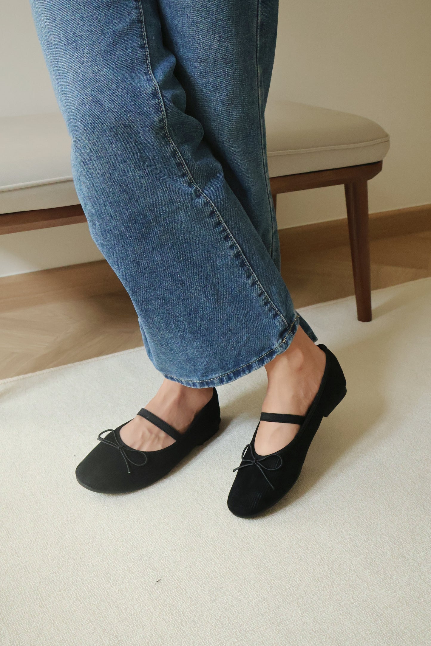 Merey Bow Mary Jane Flats (Black)
