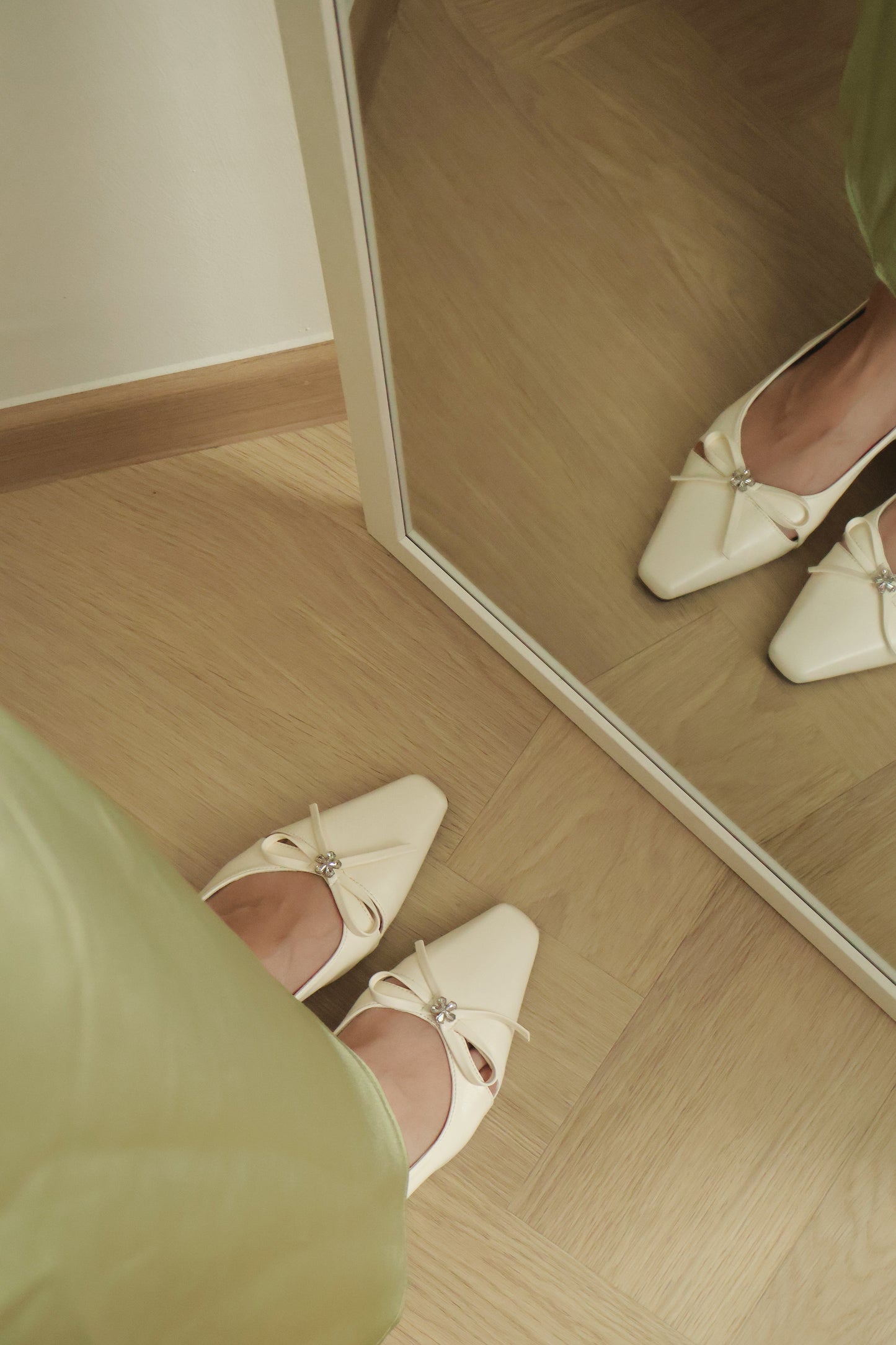 Laurel Bow Slingback Wedge Heels (Cream White / 36 37 38 39)