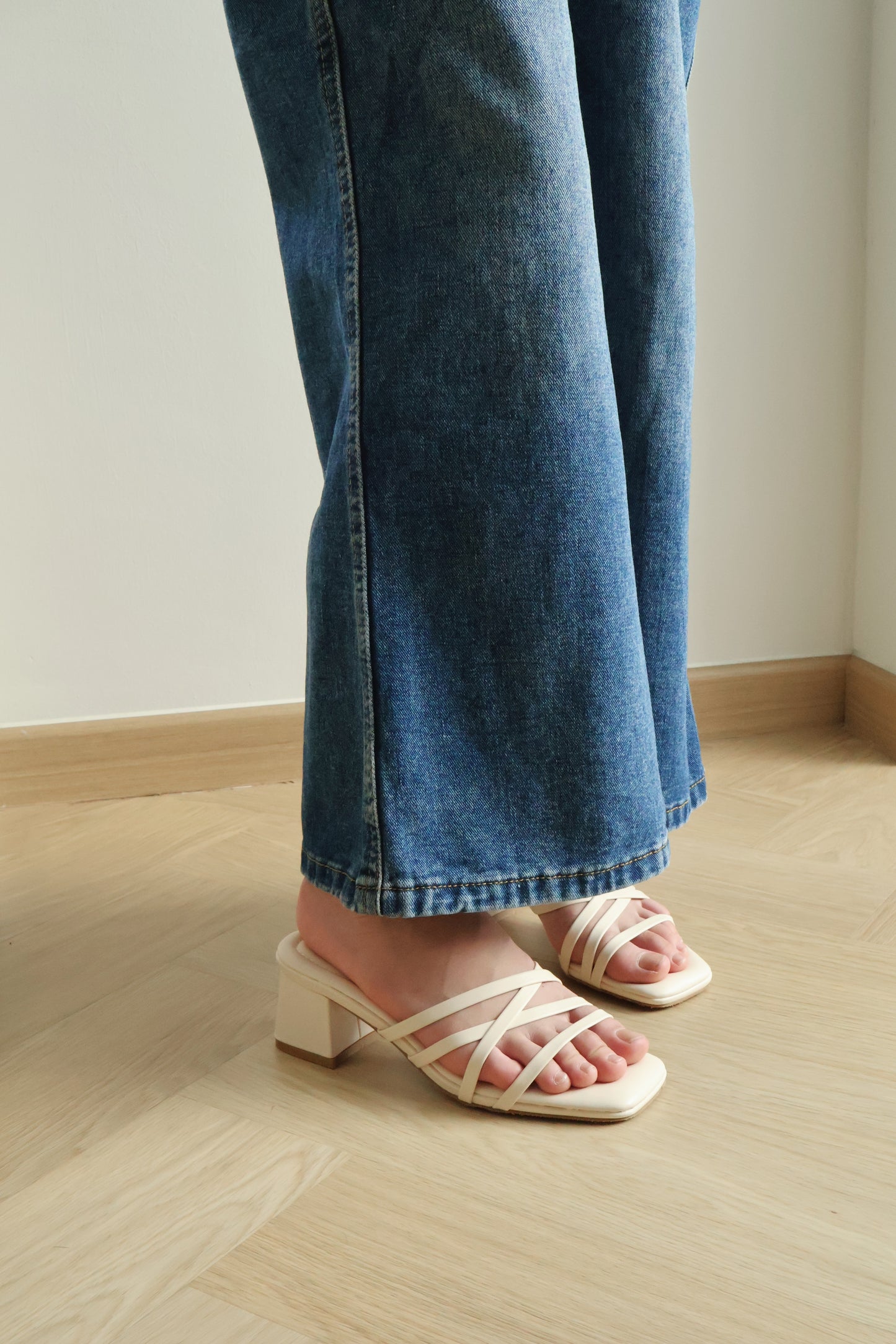 Cassie Strappy Block Heels (CreamWhite)