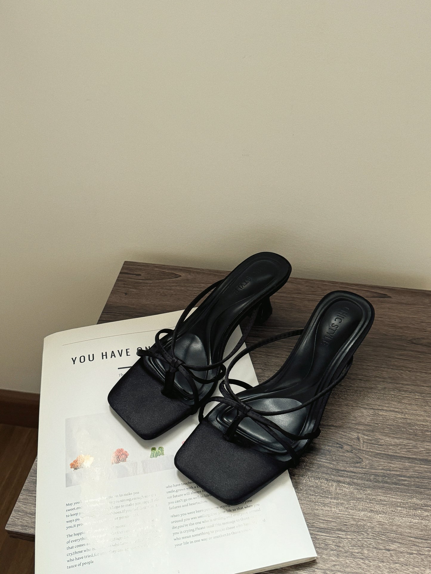 Lane Strappy Heels (Black)