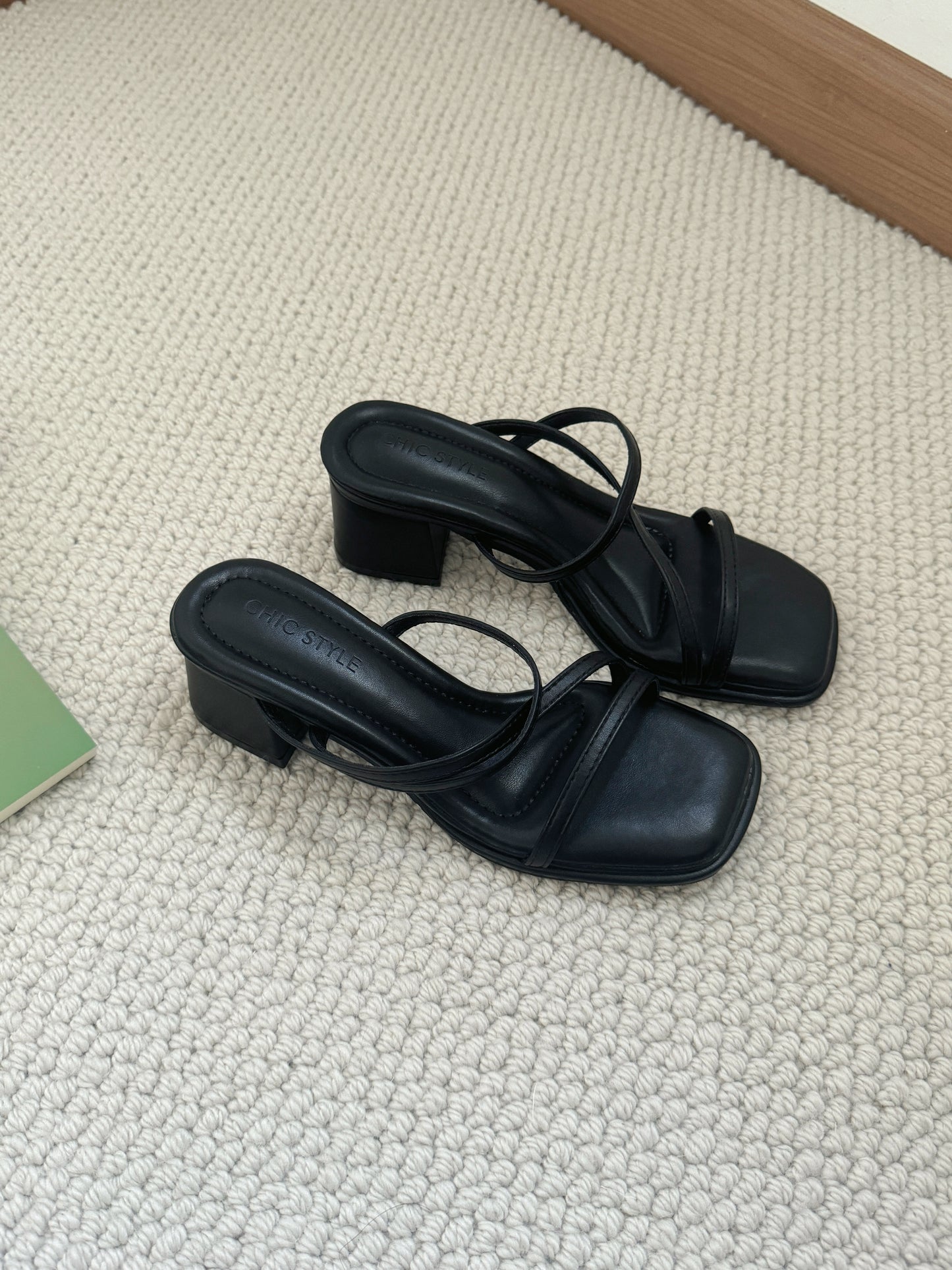 [Preorder] Lucie Strappy Comfy Heels (Black)