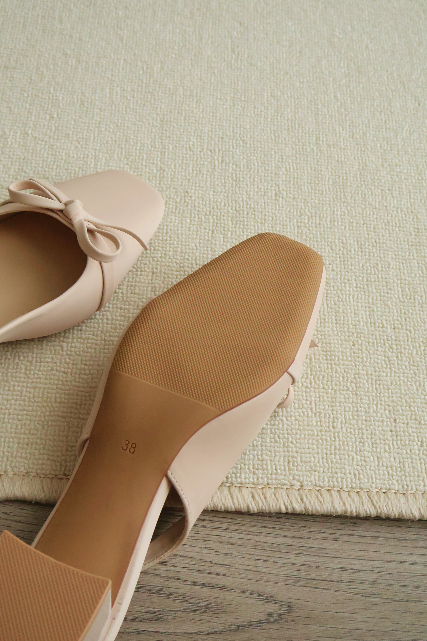 Rynn Bow Slingback Heels (Beige)