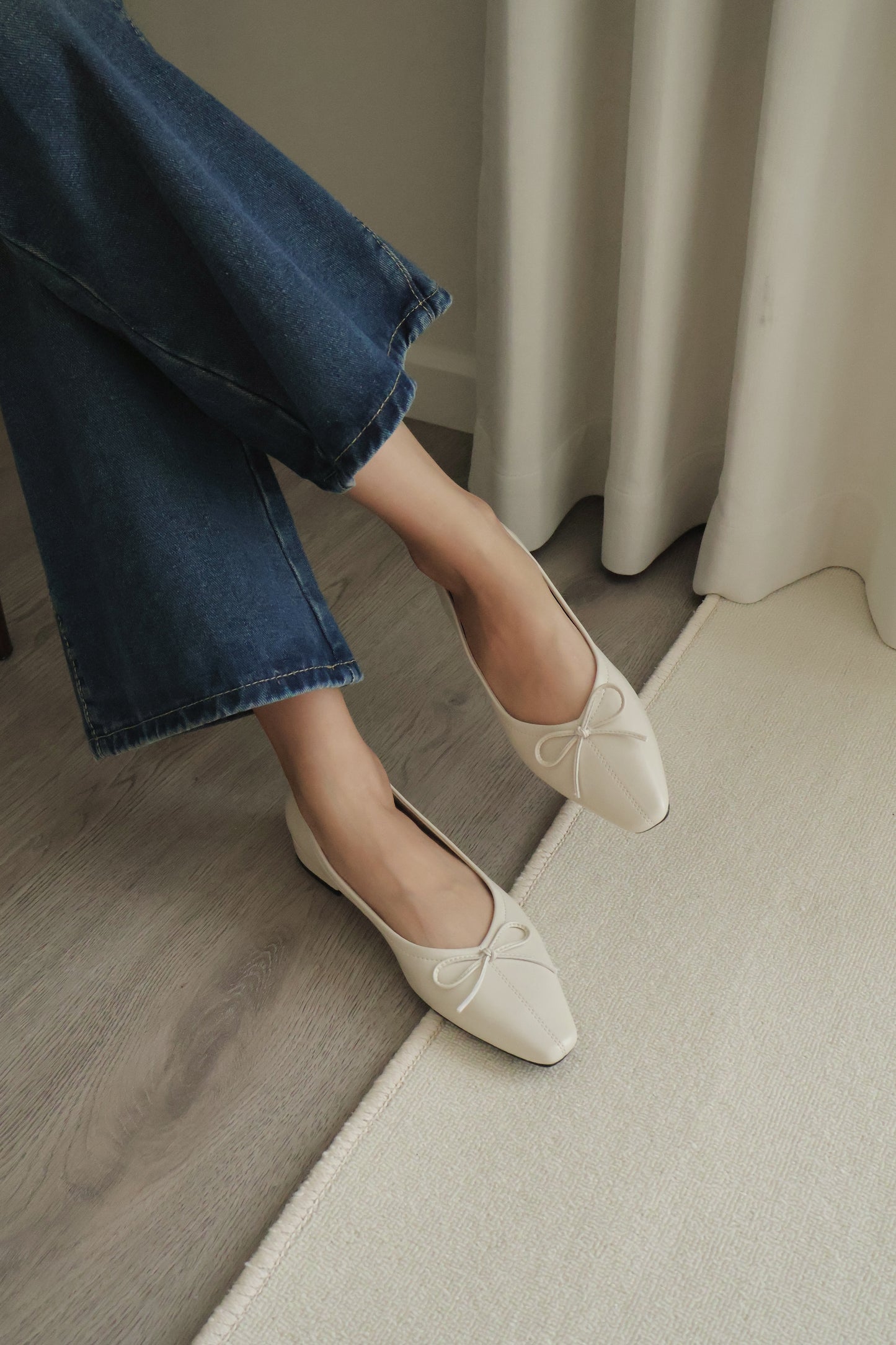 Alisha French Bow Low Flats (Cream White)