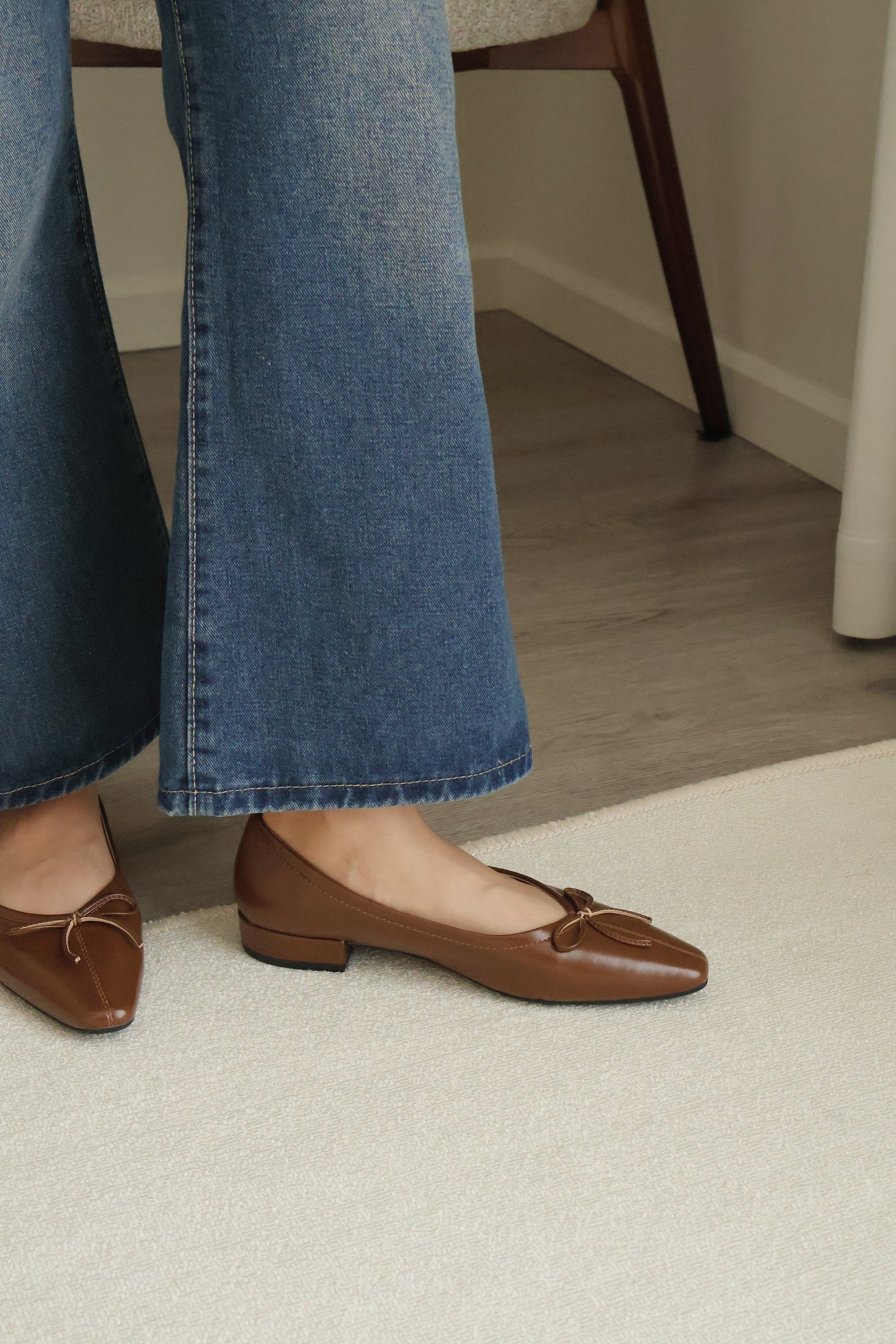 Alisha French Bow Low Flats (Brown)
