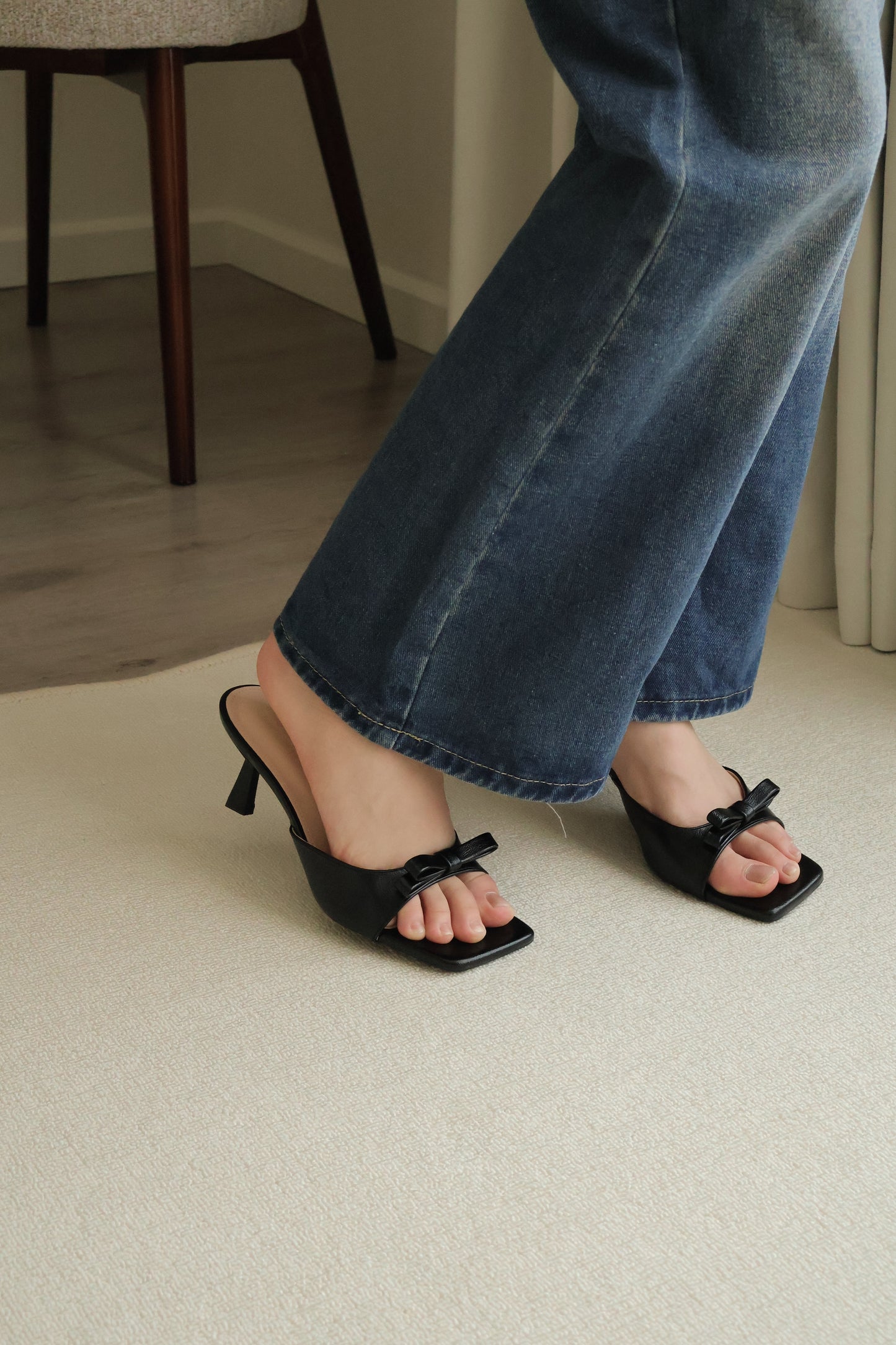 Masha Bow Slip On Heels (Black)
