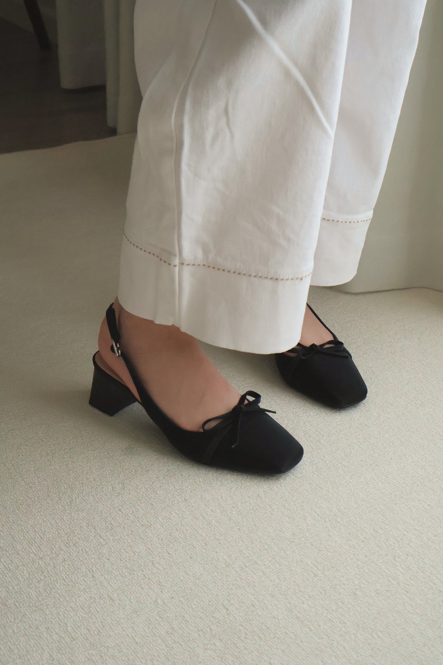 Rynn Bow Slingback Heels (Black)