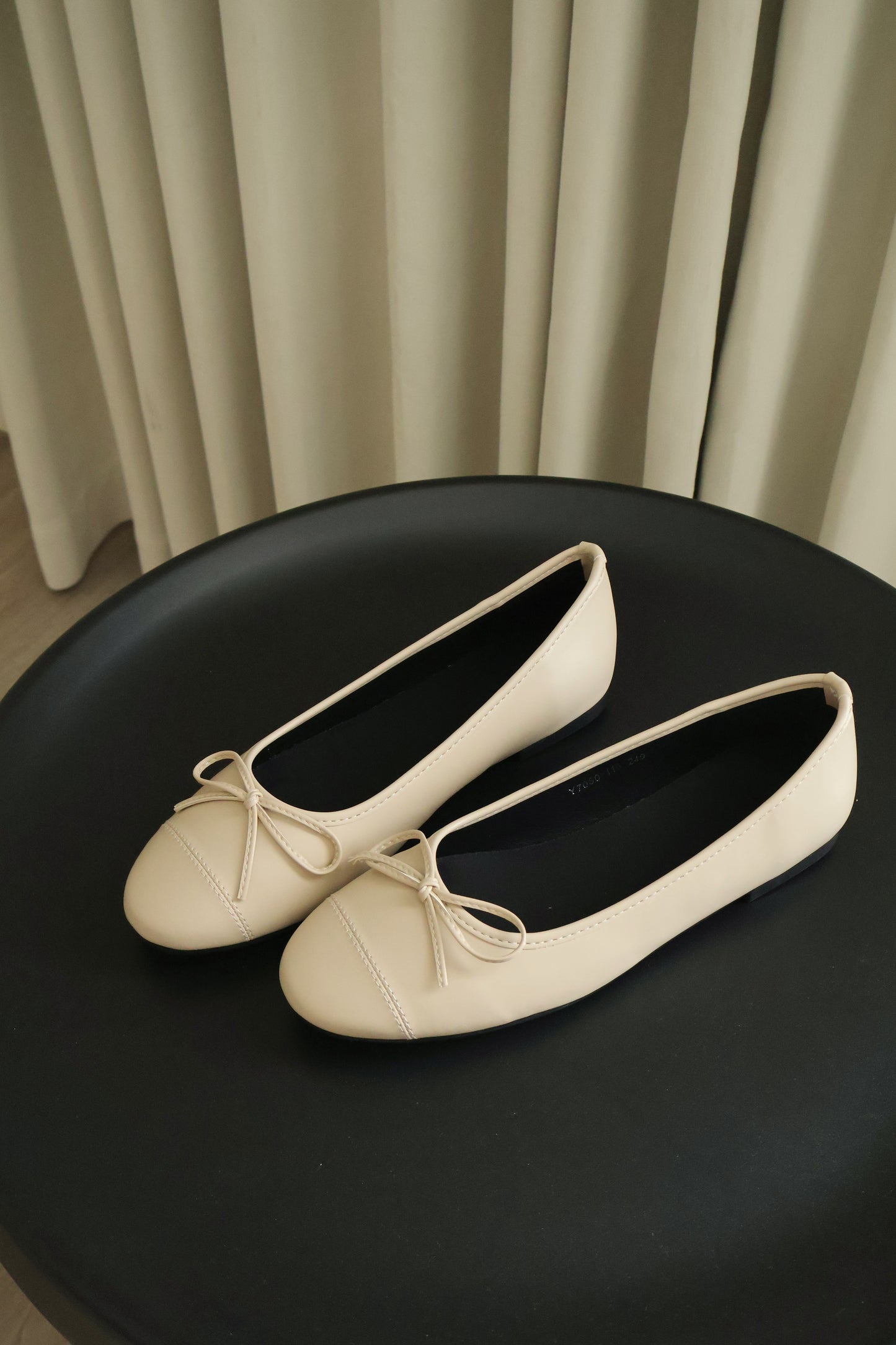 Madie Bow Ballet Flats (Cream White)