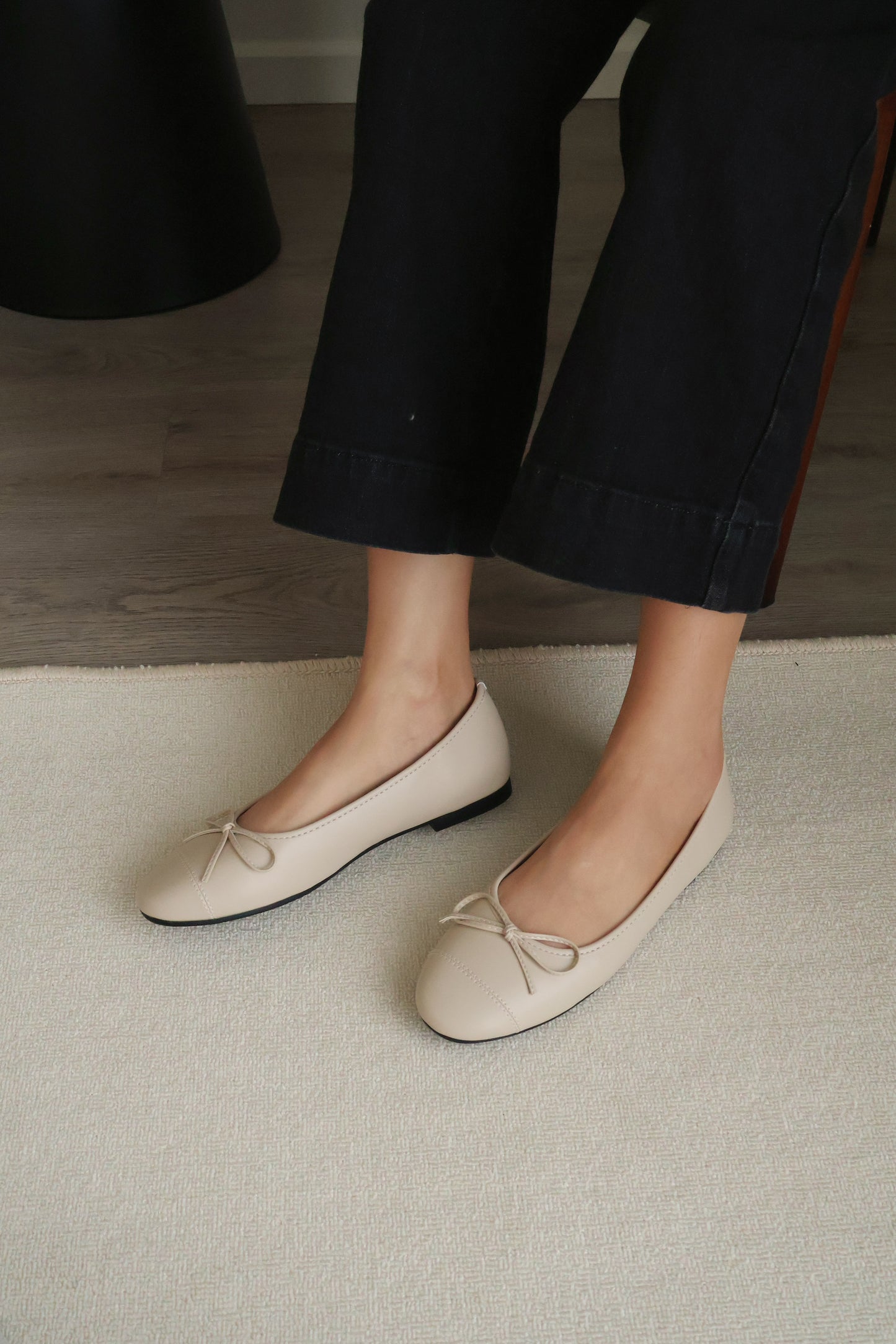 Madie Bow Ballet Flats (Cream White)