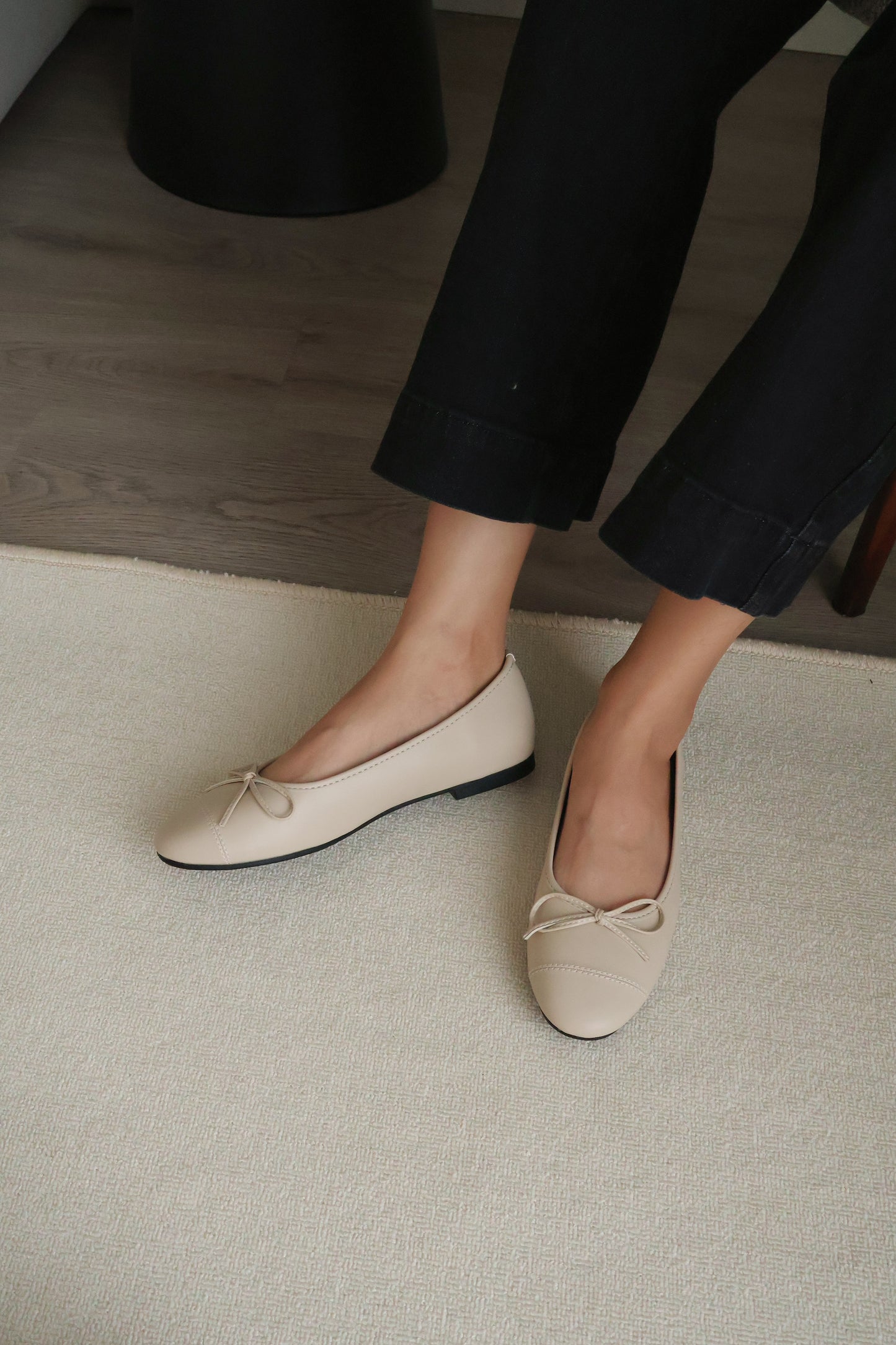 Madie Bow Ballet Flats (Cream White)