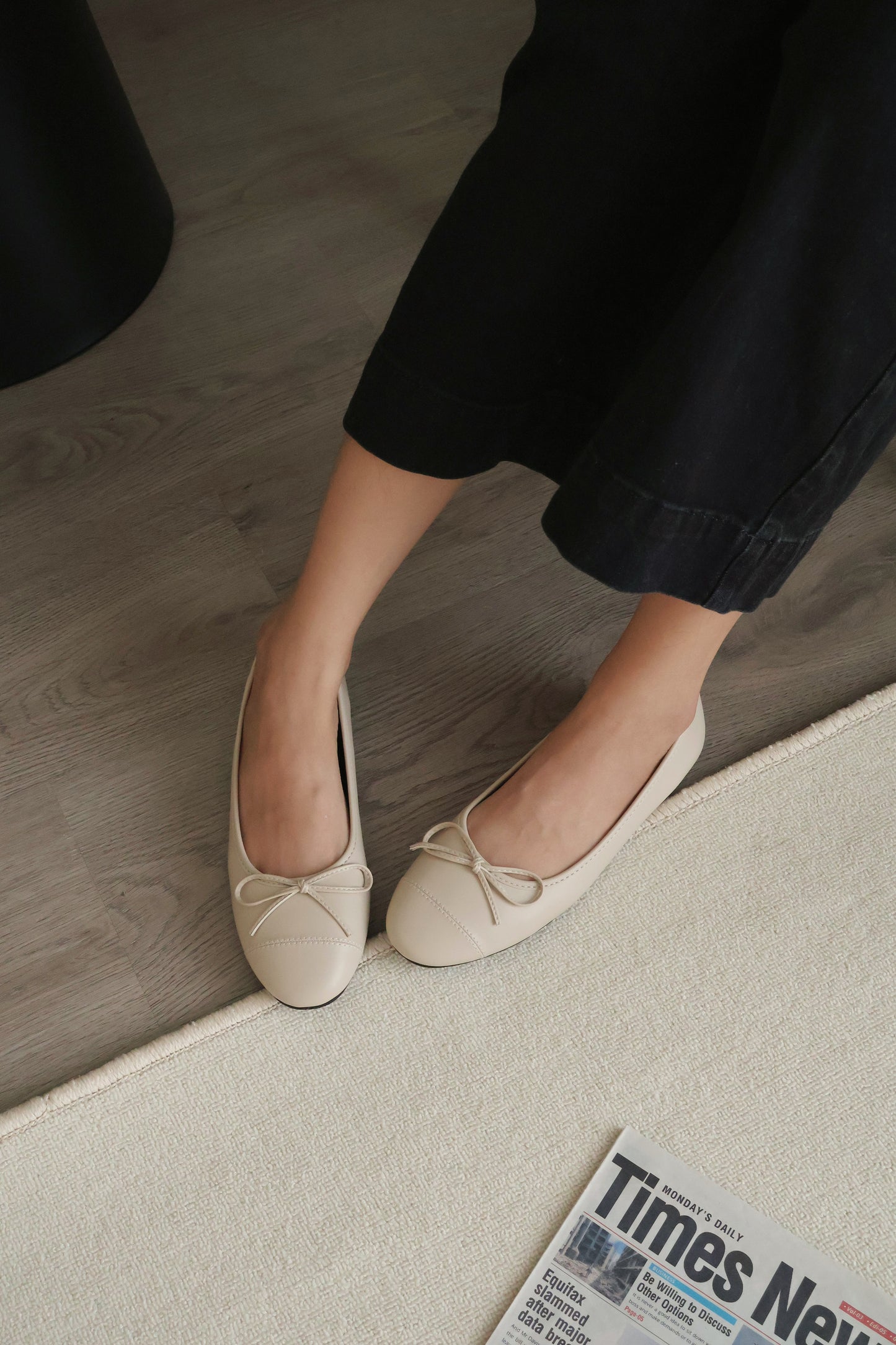 Madie Bow Ballet Flats (Cream White)