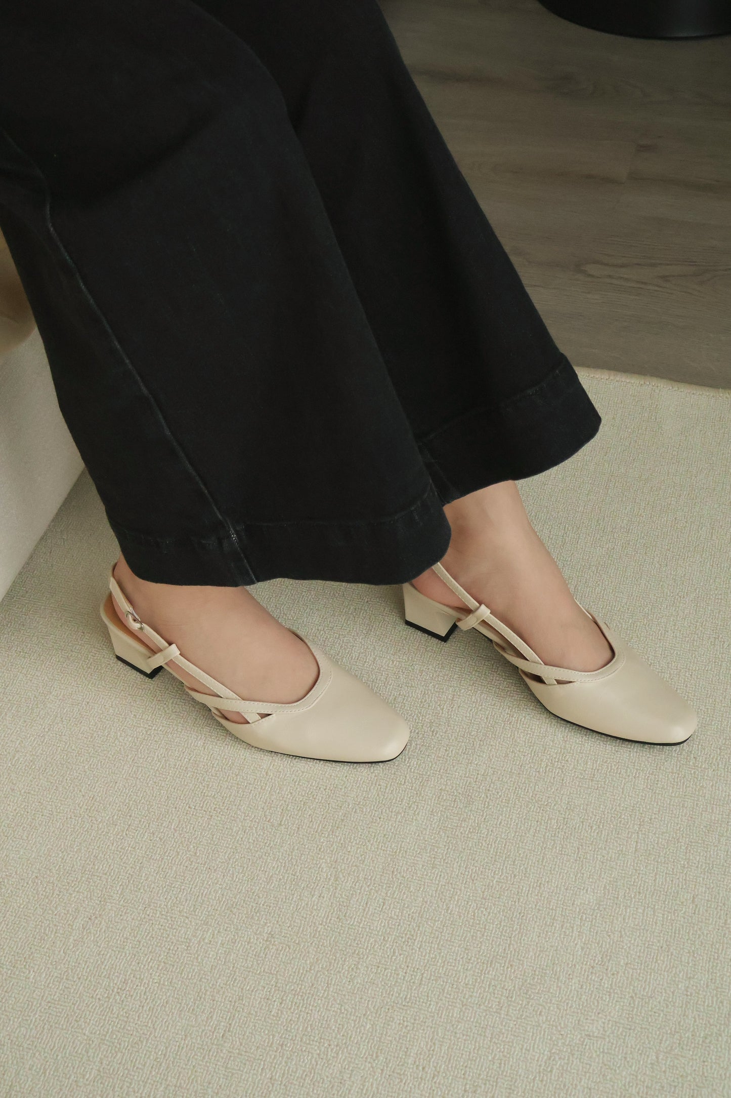 Orianna Slingback Heels (Cream White)