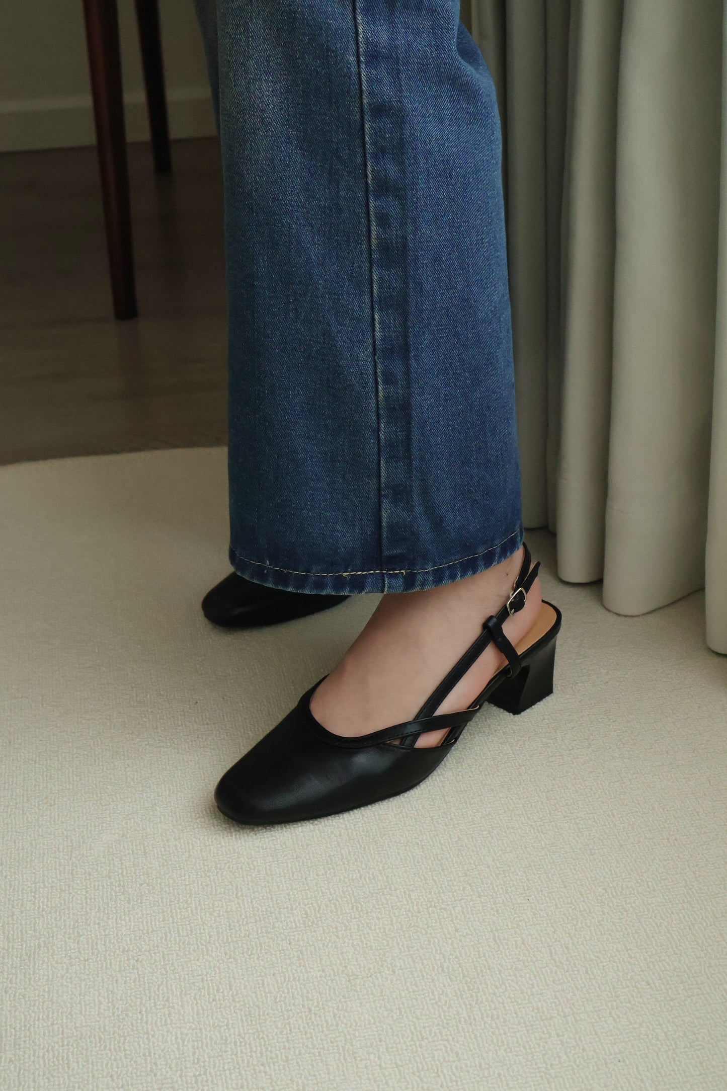 Orianna Slingback Heels (Black)